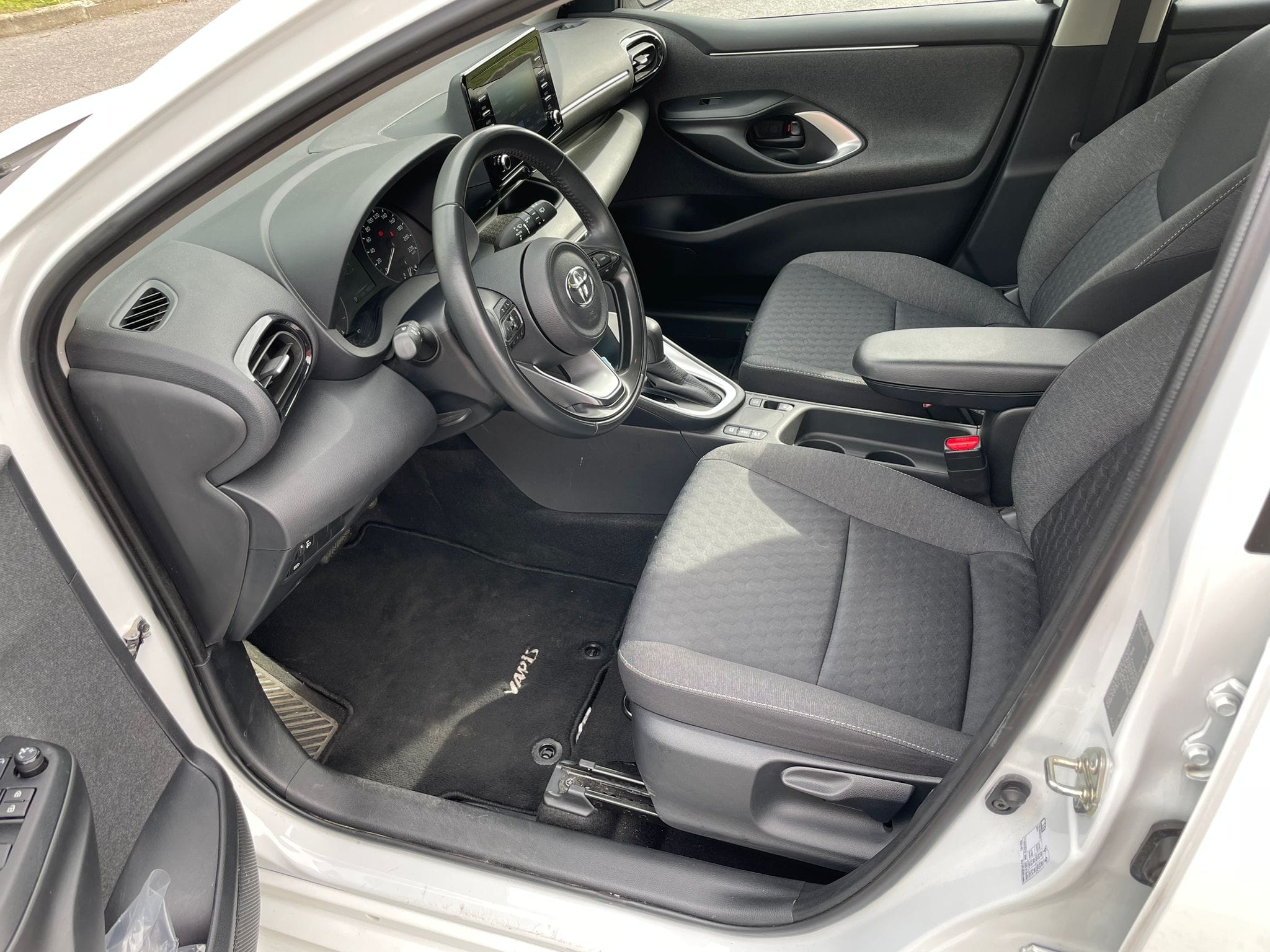 Toyota Yaris Hybride avec Entrée audio / iPod