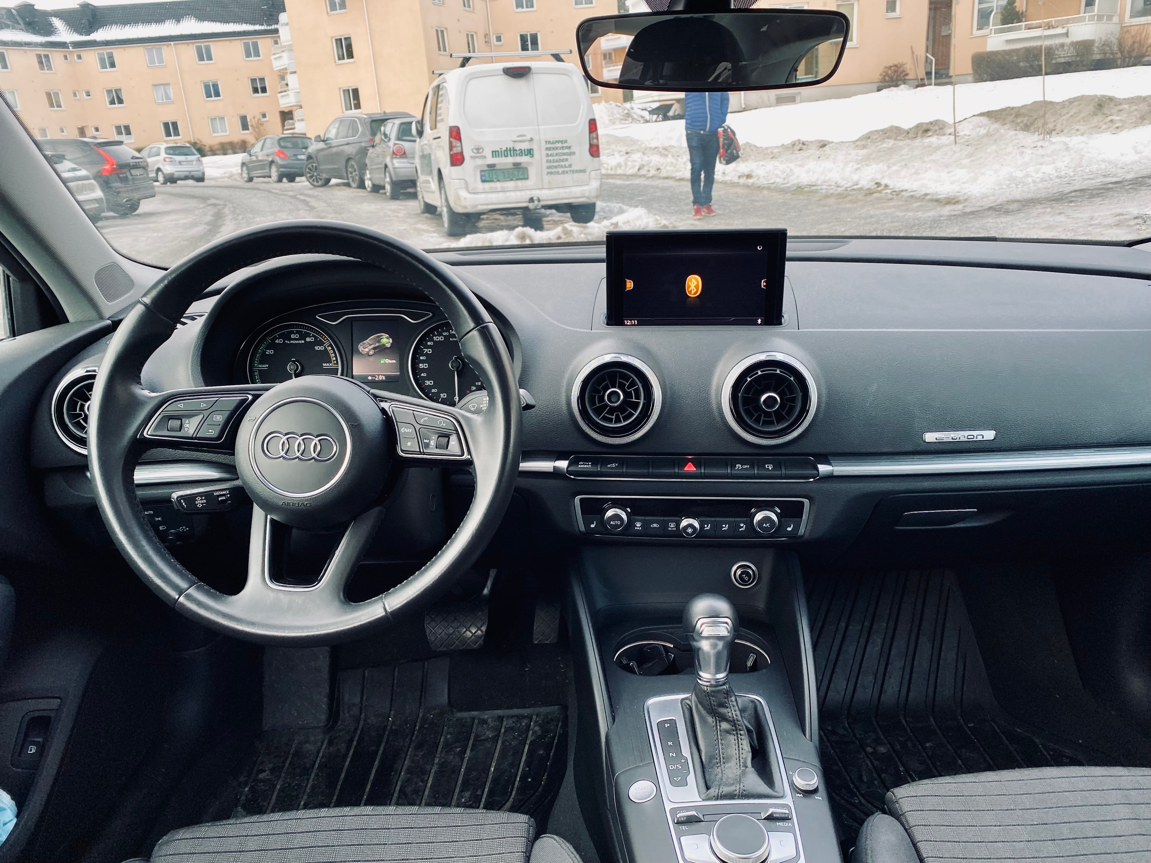 Audi A3 Sportback e-tron Ambition med Dashcam