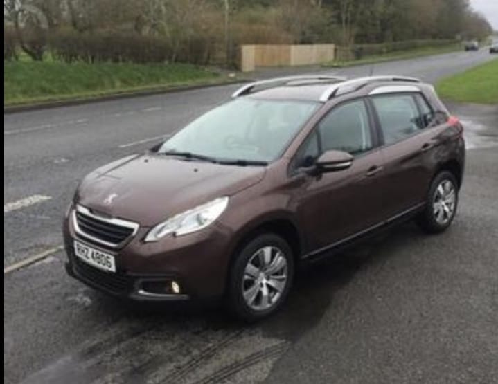 Peugeot 2008 avec Climatisation