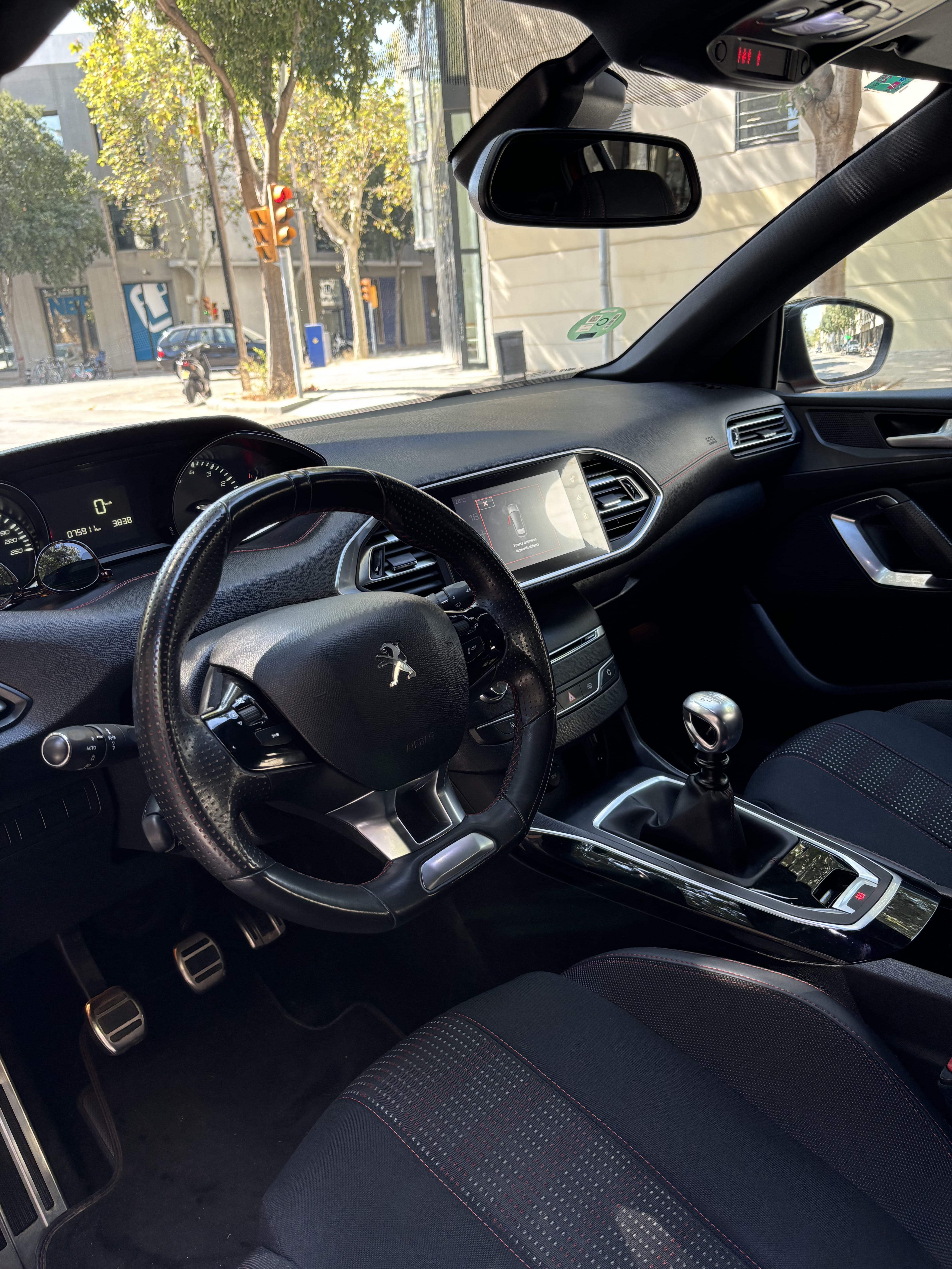 Peugeot 308 con Control de velocidad