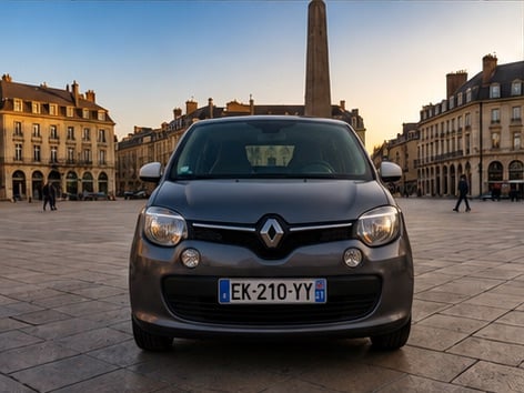 Renault Twingo III avec Autoradio