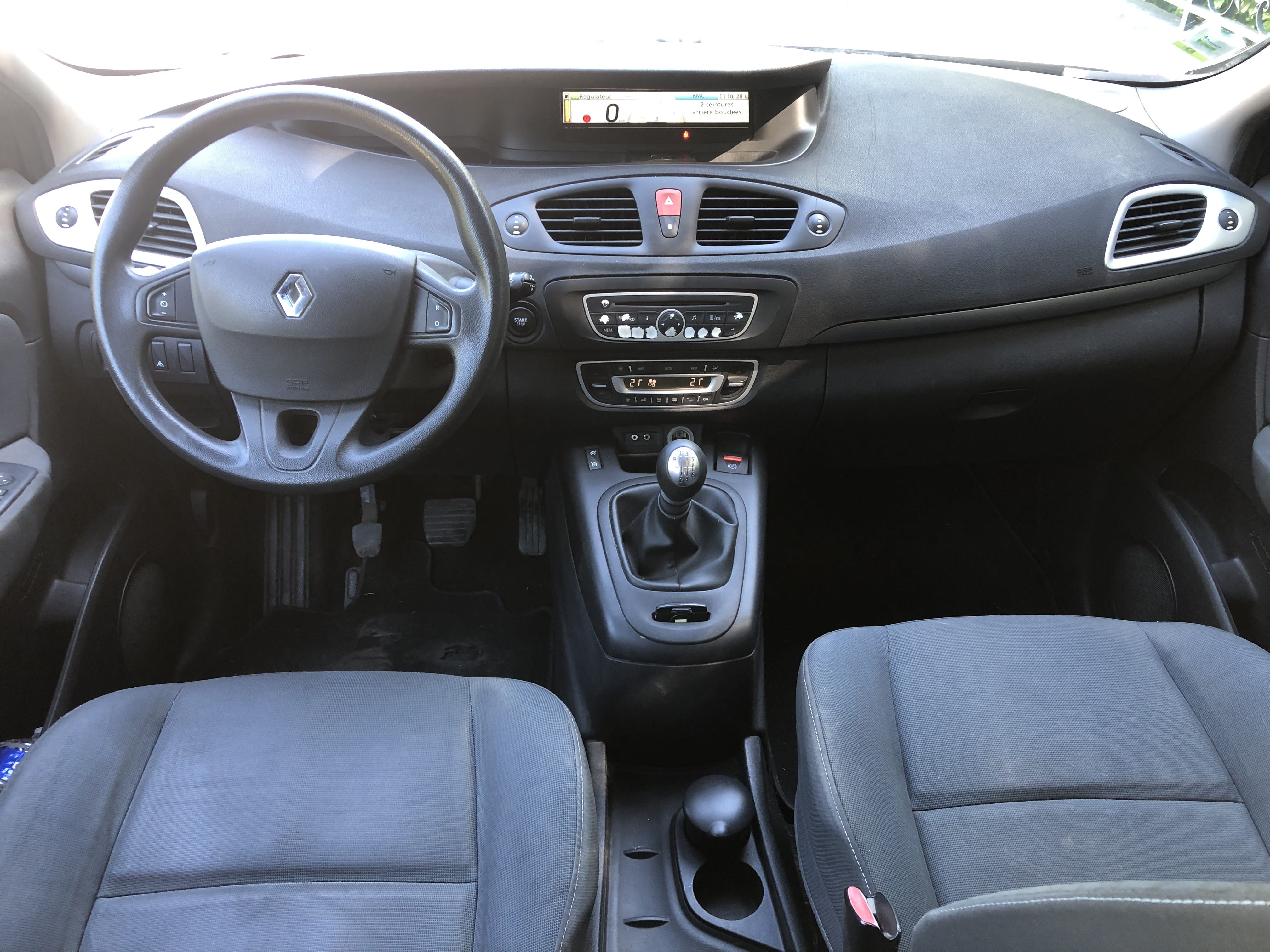 Renault Scenic 1.4 TCe avec Siège bébé