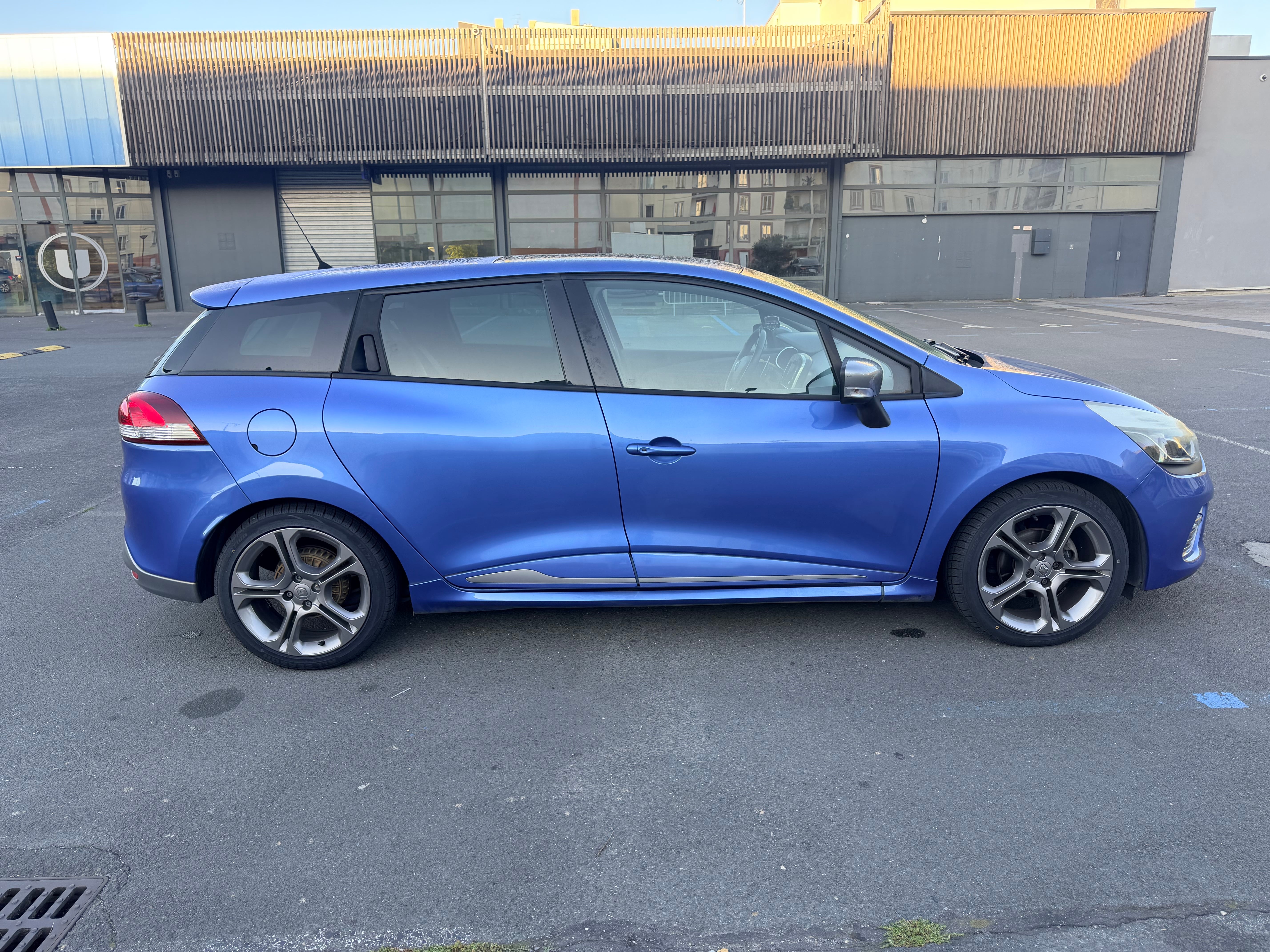 Renault Clio Estate  PACK GT avec Climatisation