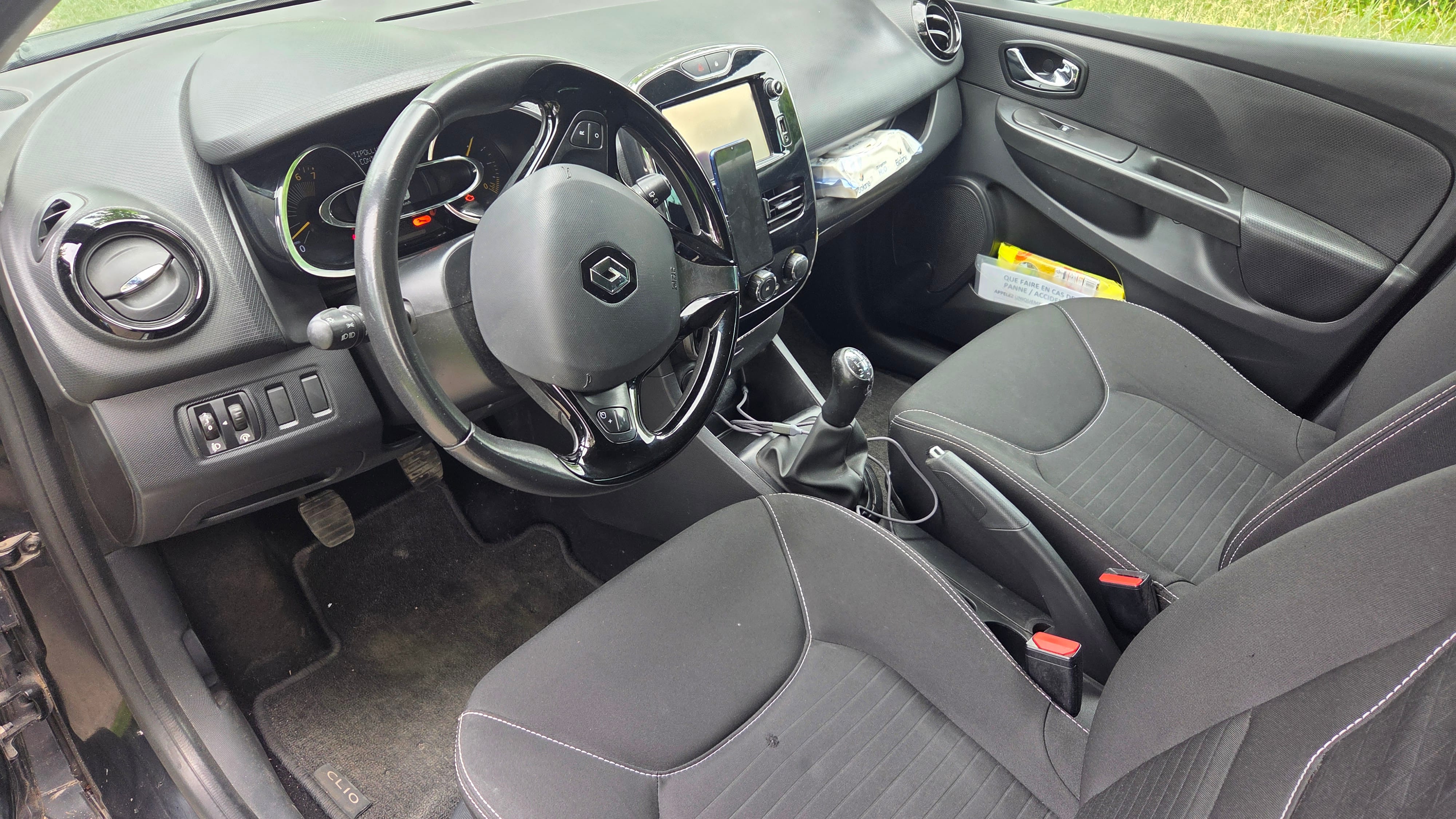 Renault Clio avec Climatisation
