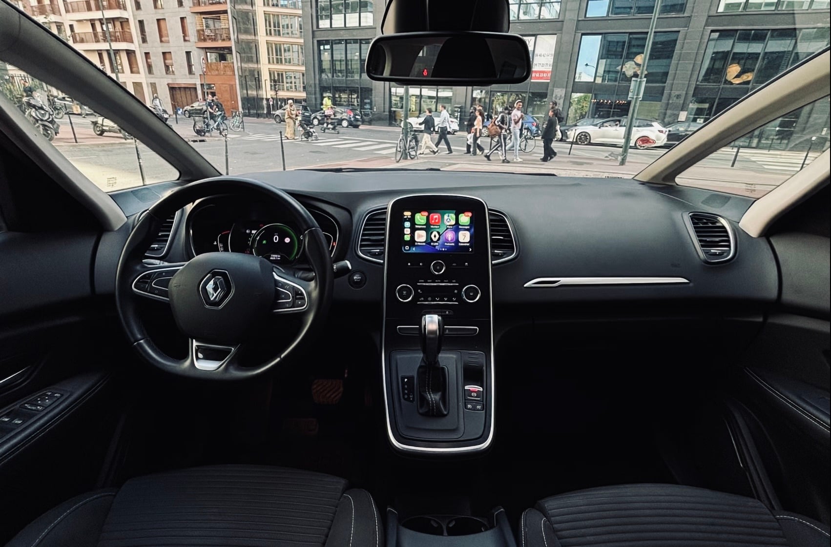 Renault Grand Scenic avec GPS