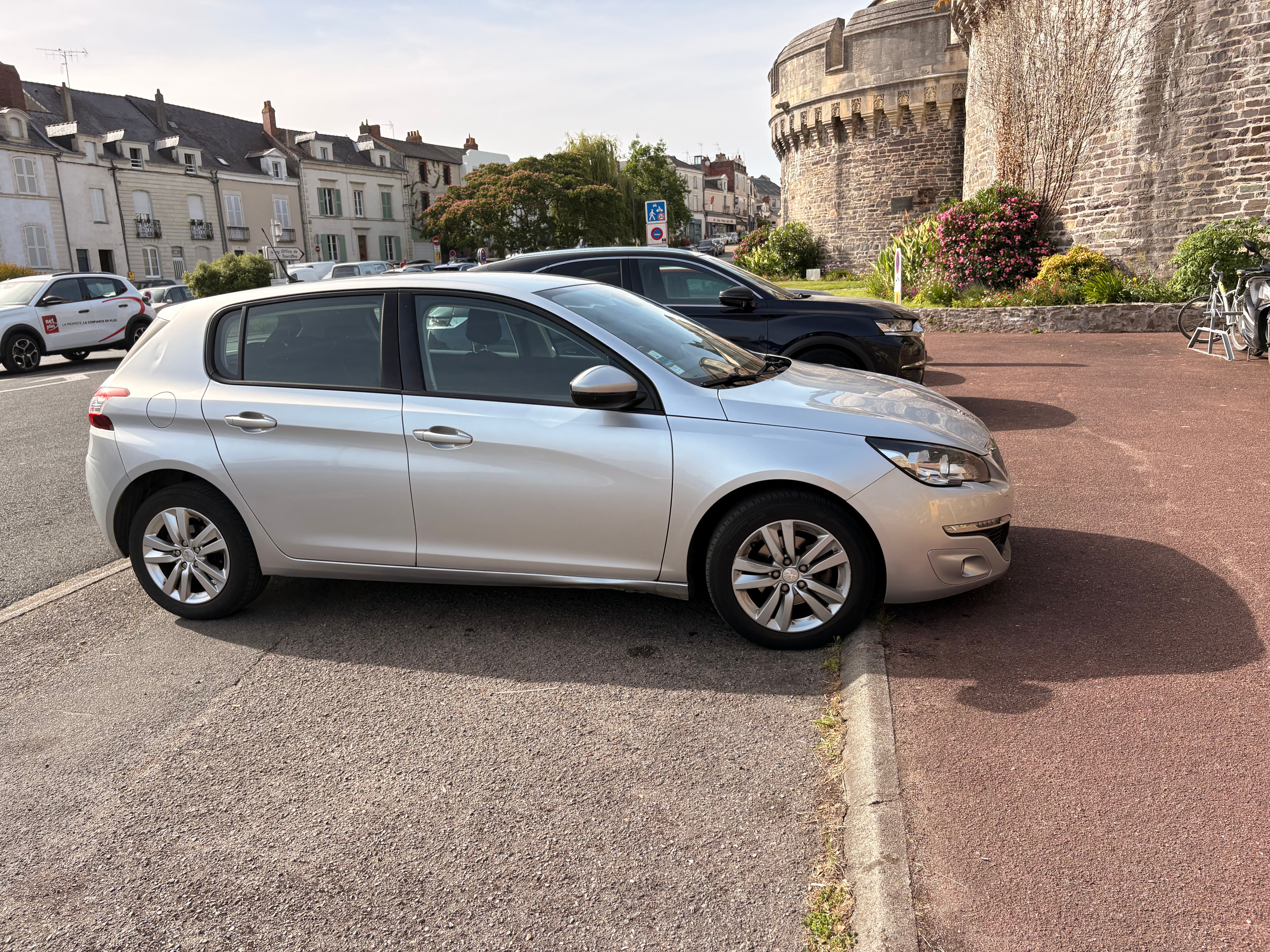 Peugeot 308 avec Climatisation