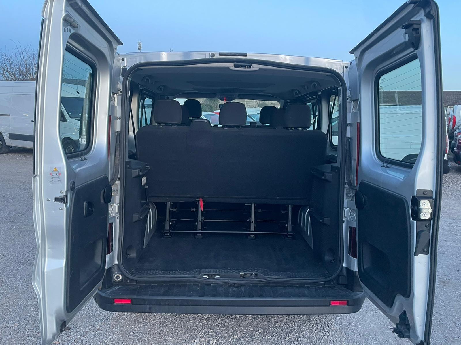 Renault Trafic Passenger