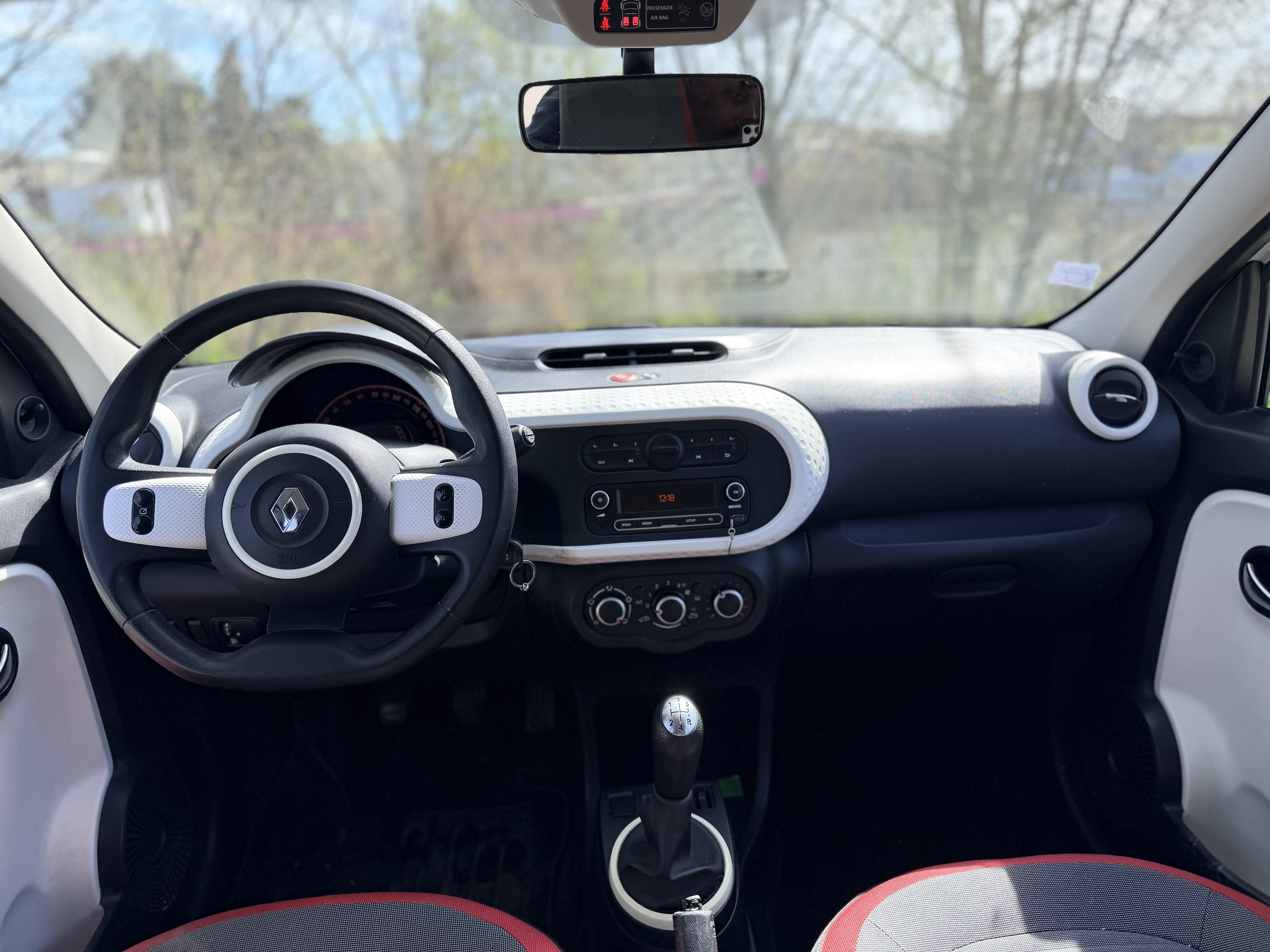 Renault Twingo III avec Régulateur de vitesse