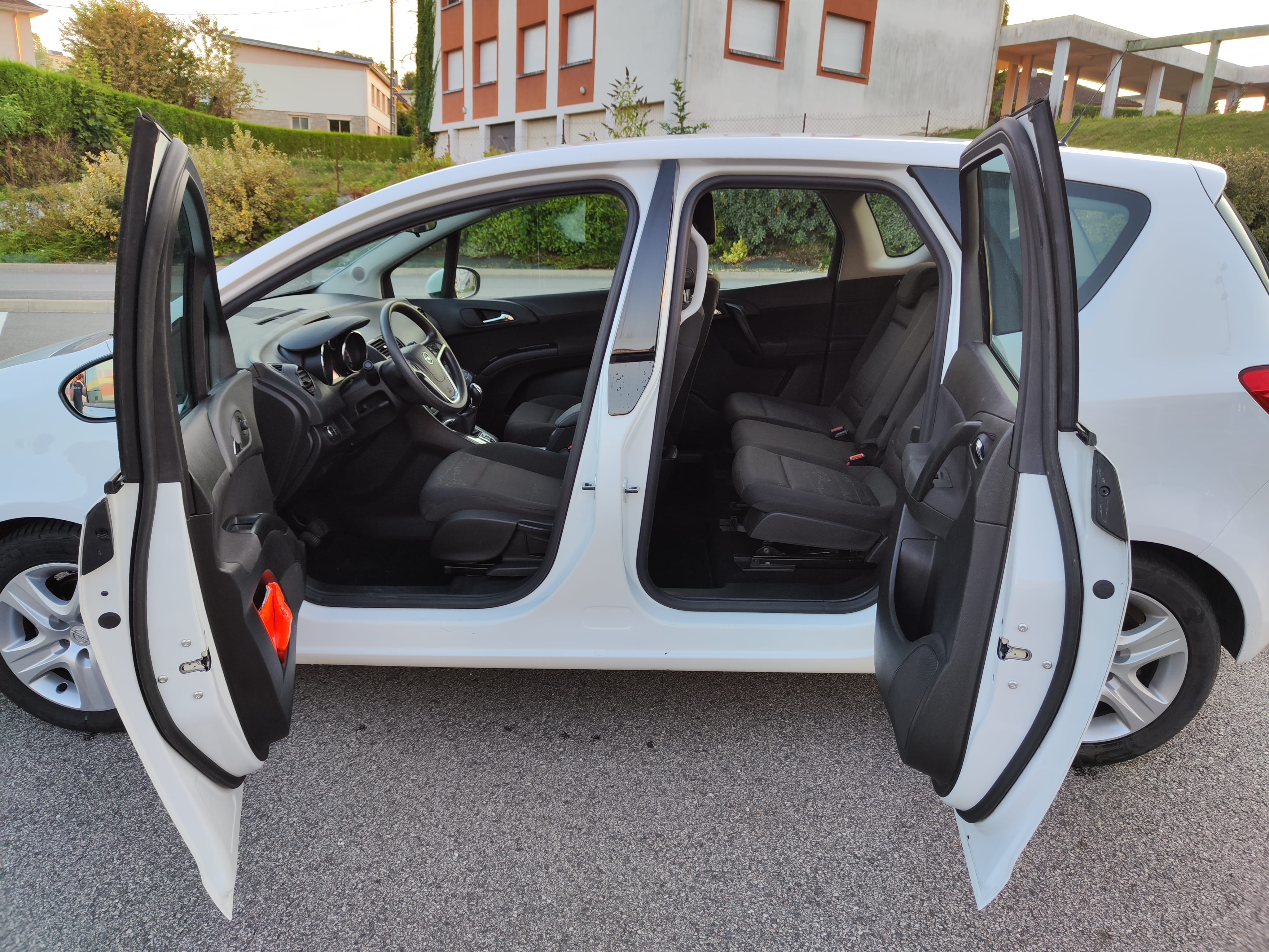 Opel Meriva E85 avec Chaines