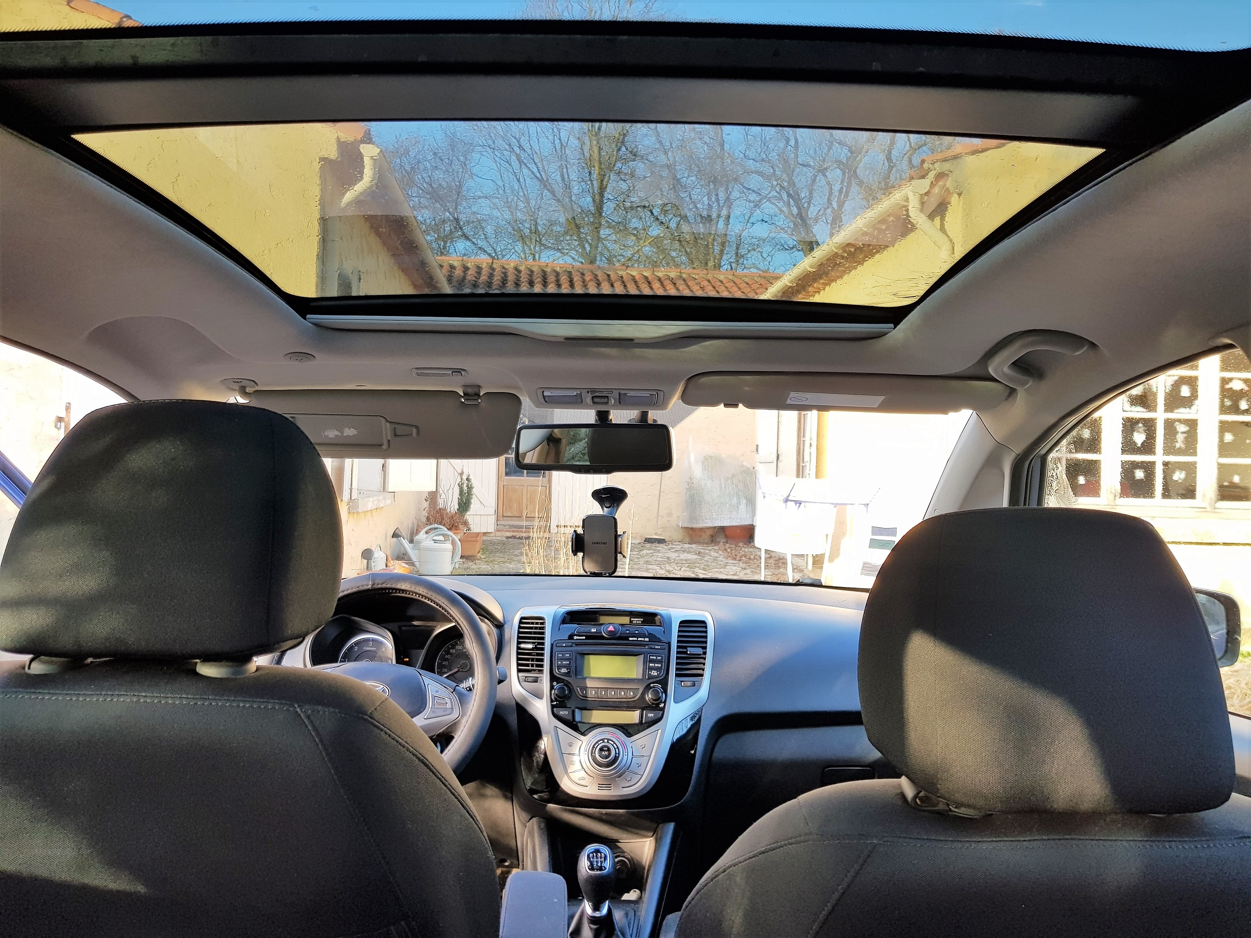 Hyundai iX20 DIESEL Crit'air2 with Baby seat