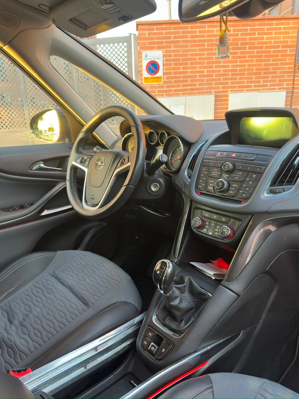 Opel Zafira Tourer con GPS
