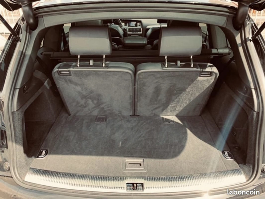 Audi Q7 3.0 TDI NOIR / TOIT OUVRANT / 7 places / CLIM / PUISSANT/ CONFORTABLE / LUXUEUX avec Siège bébé