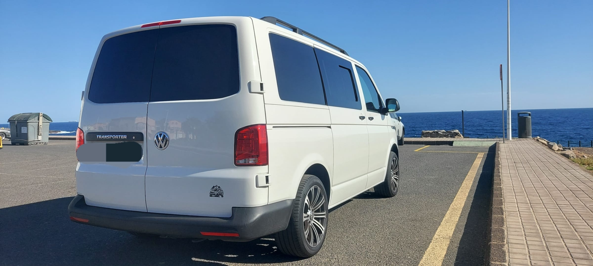 Volkswagen Transporter Camper con GPS