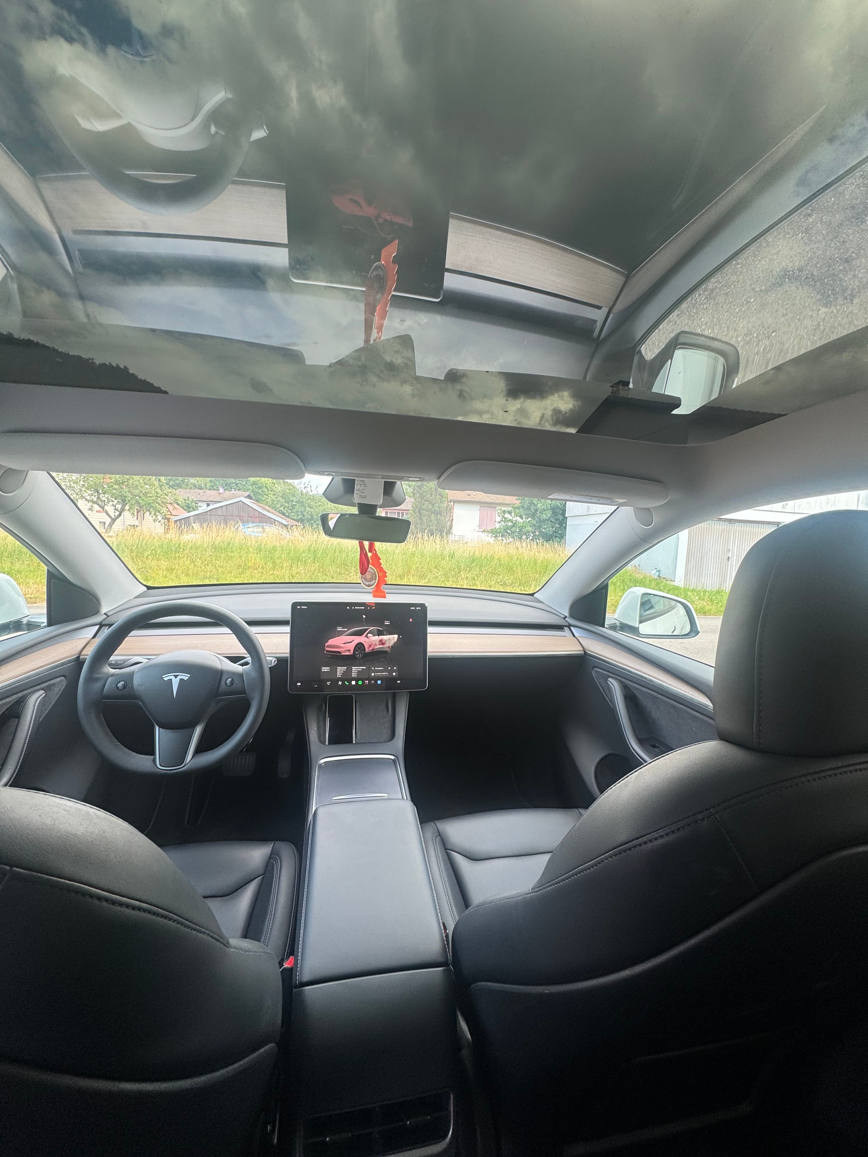 Tesla Model Y avec Caméra de recul