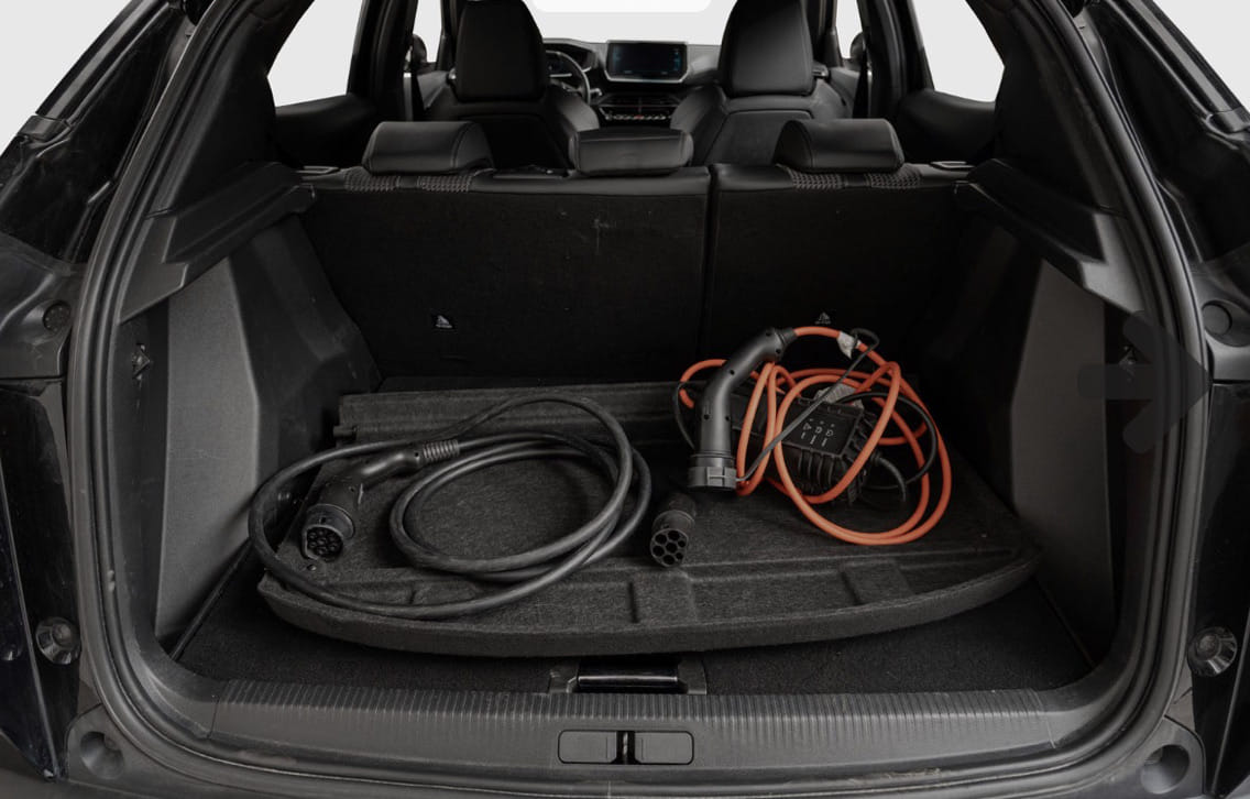 Peugeot e-2008 GT-line med Bluetooth audio