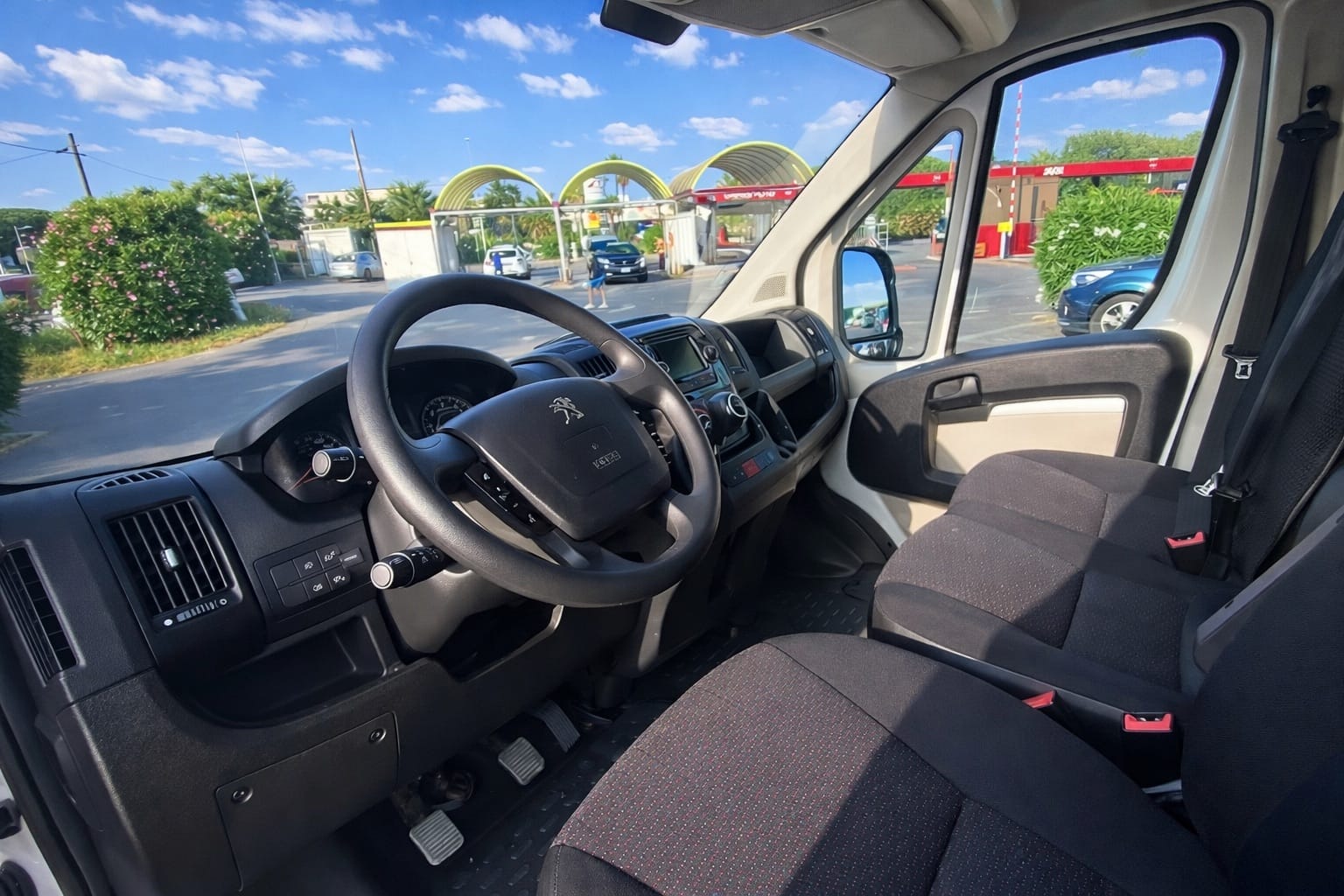Peugeot Boxer Utilitaire L2H2 12m3