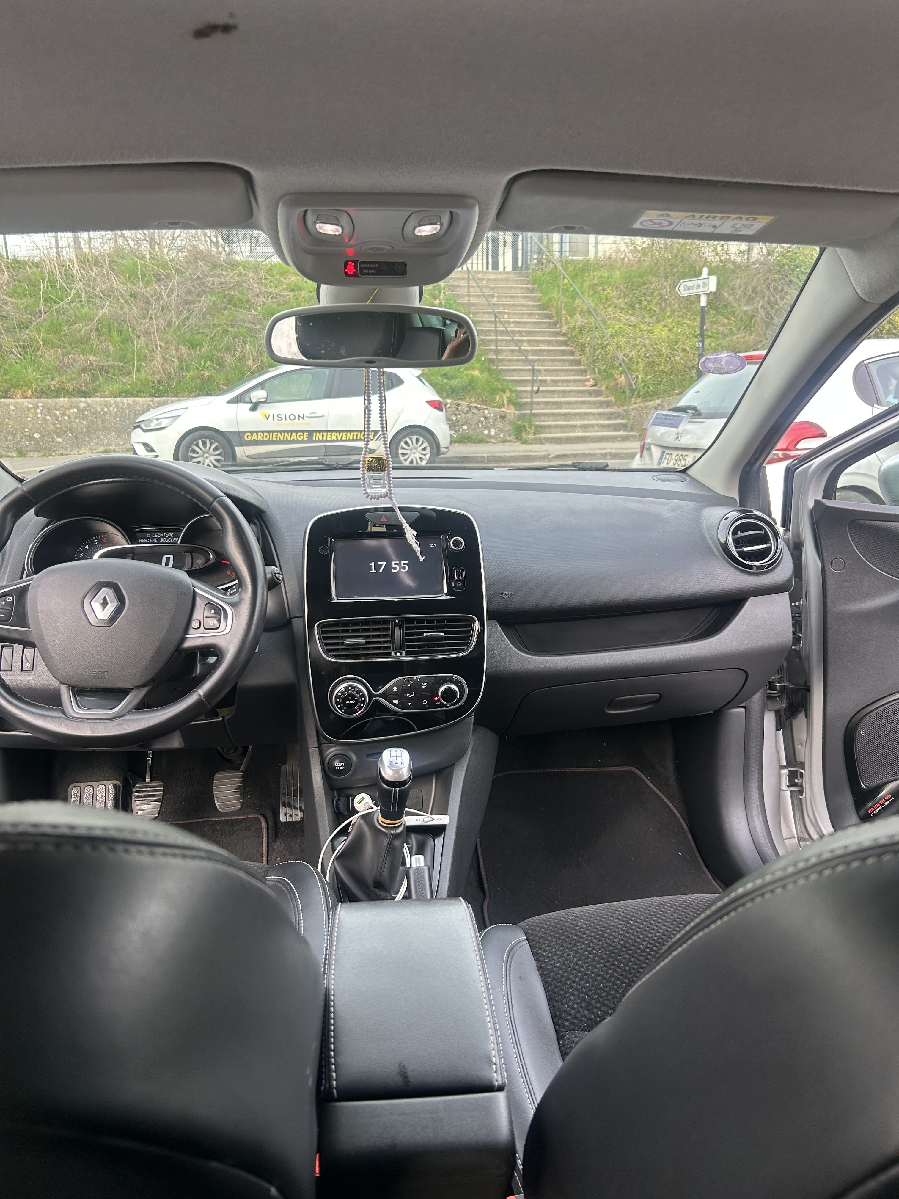 Renault Clio avec GPS