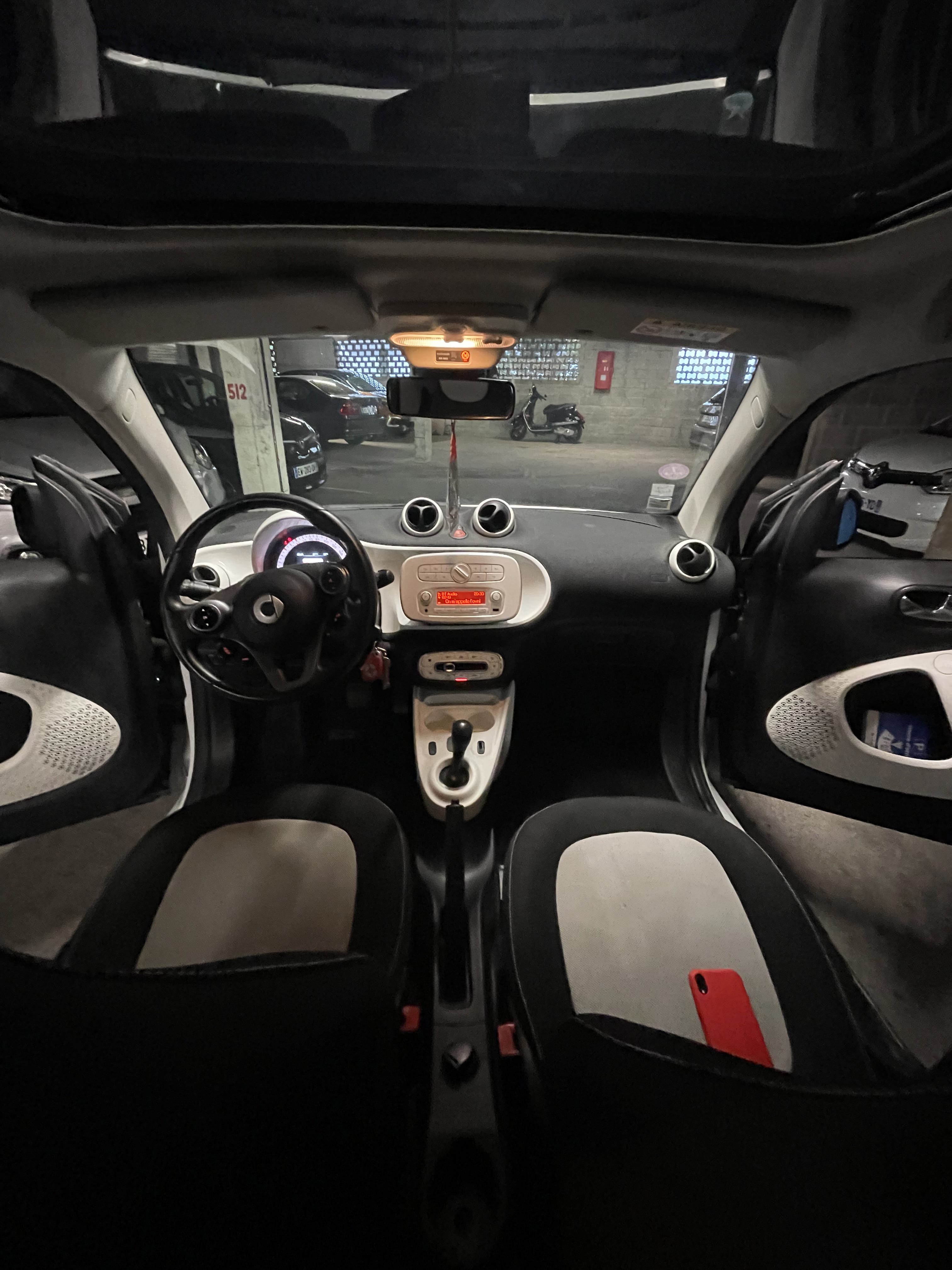 Smart Fortwo Coupé avec Entrée audio / iPod