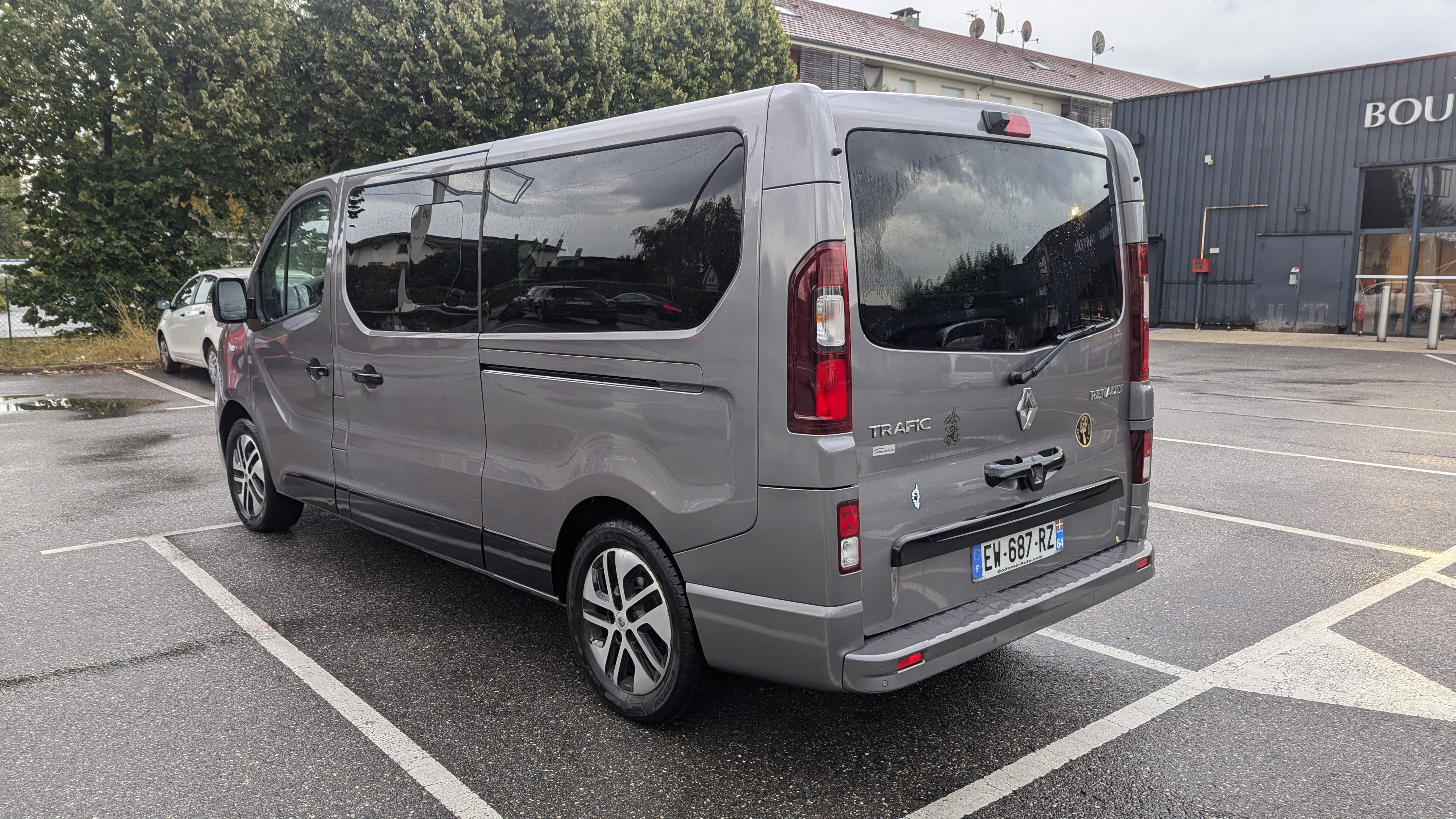 Renault Trafic Passenger 7 places Spaceclass avec Climatisation