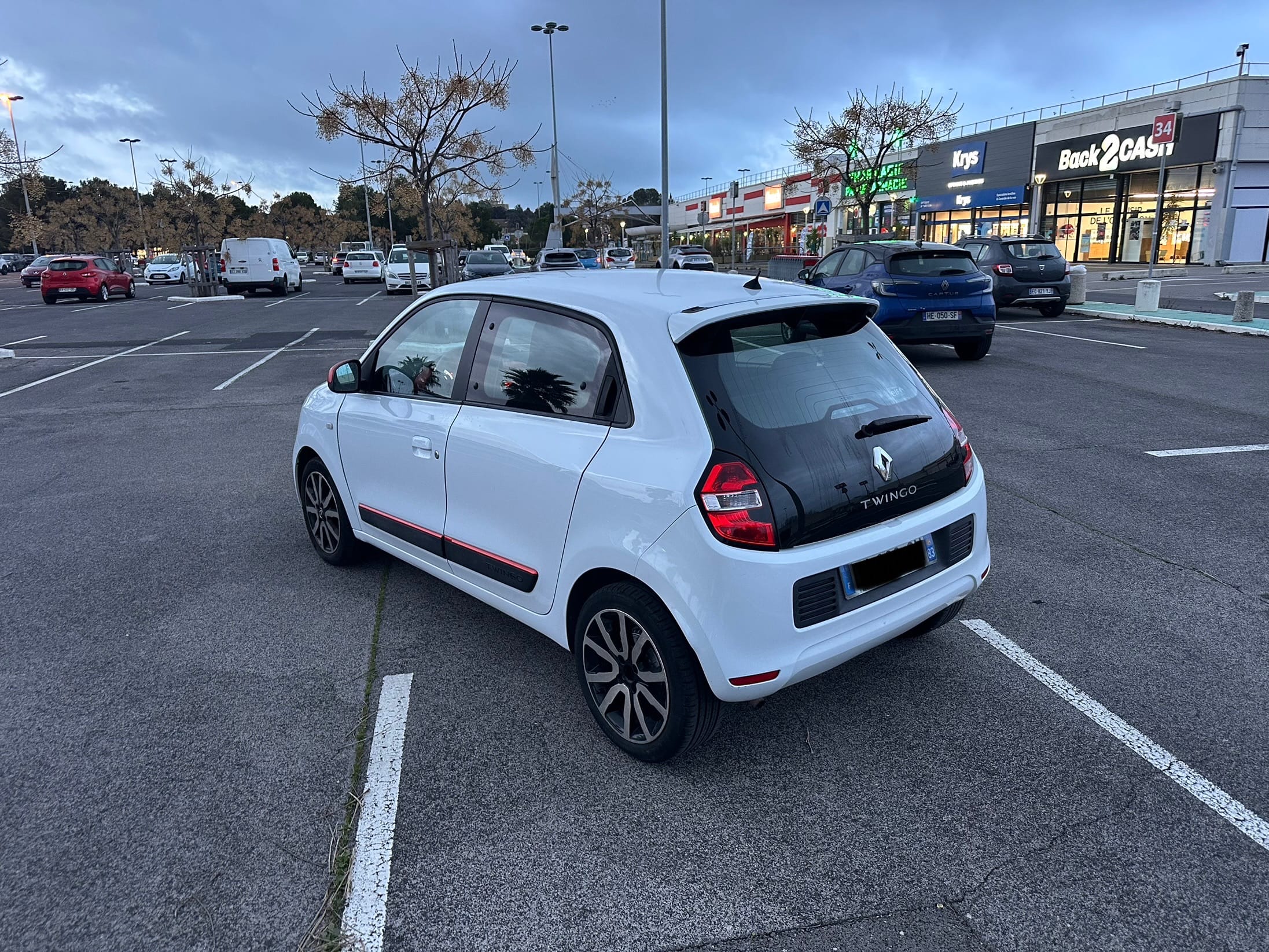 Renault Twingo avec Siège bébé