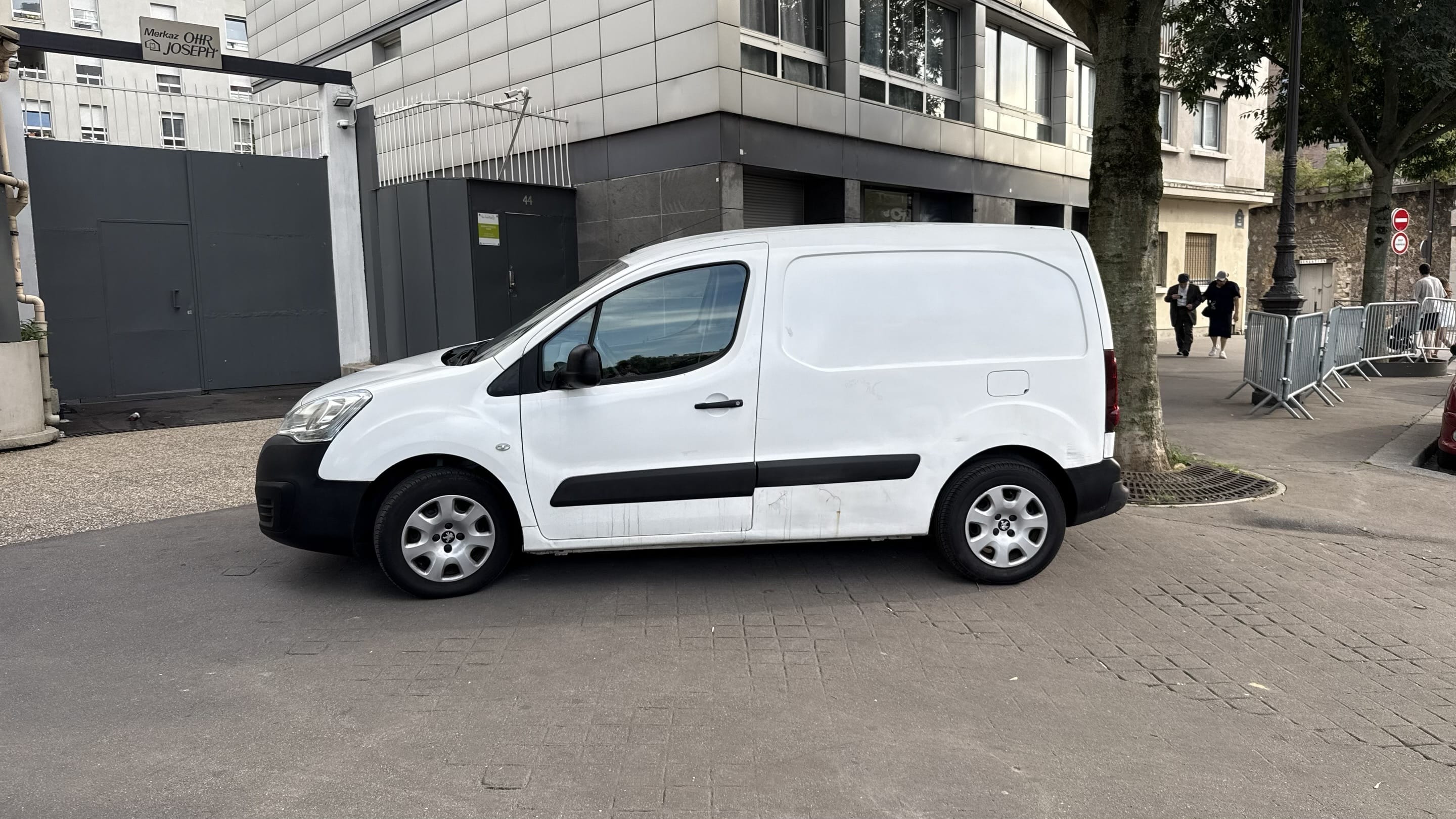 Peugeot Partner avec Climatisation