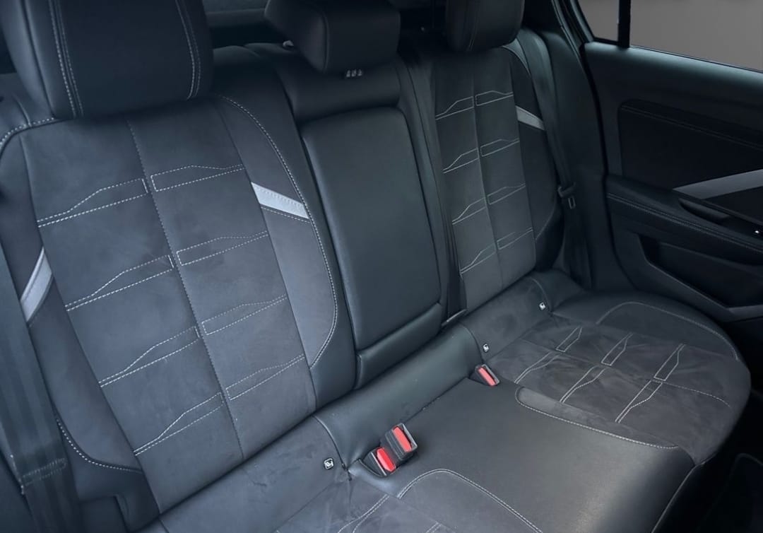 Opel Astra Hybride avec Audio Bluetooth