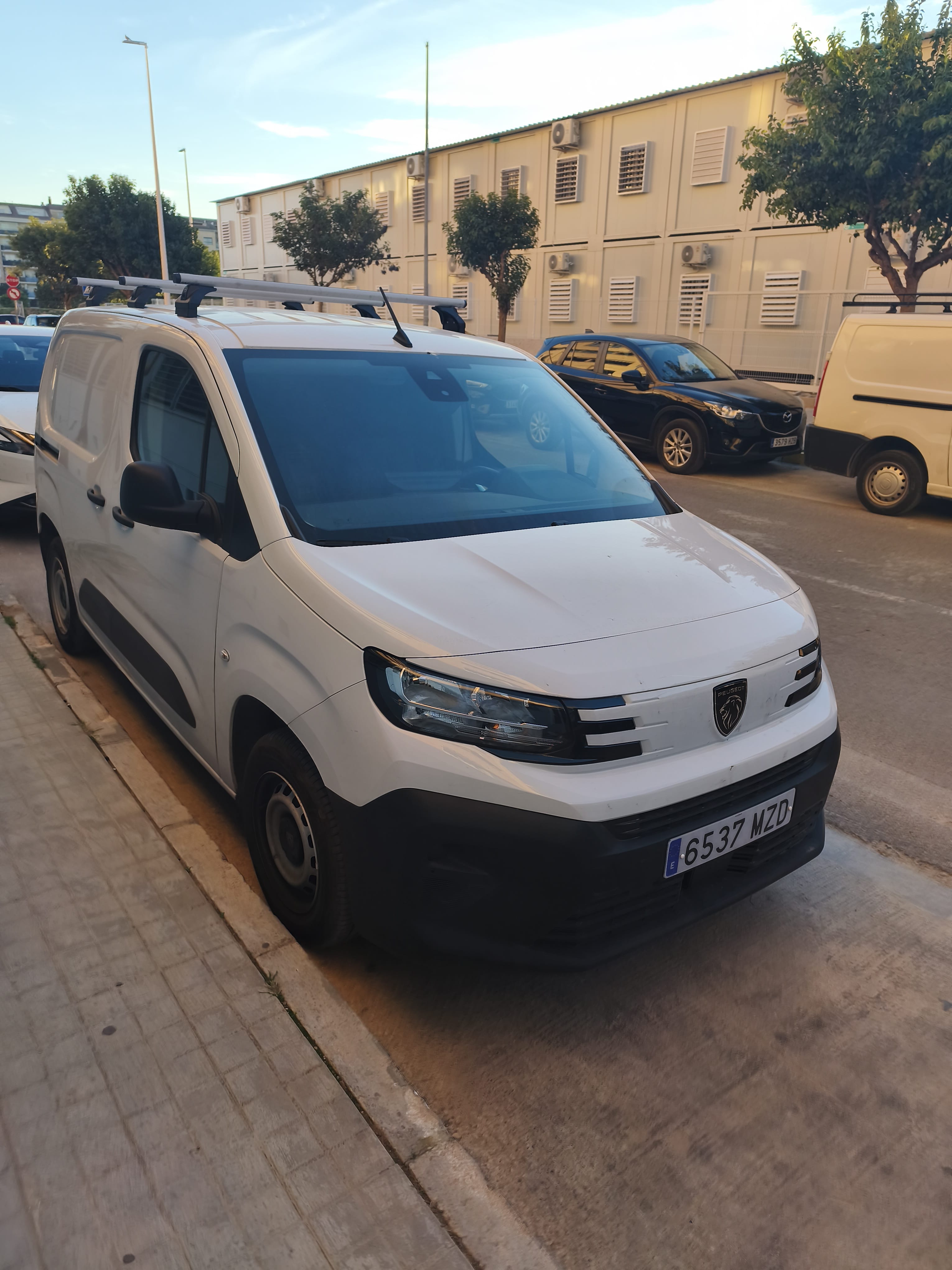 Peugeot Partner, 2025, Diesel