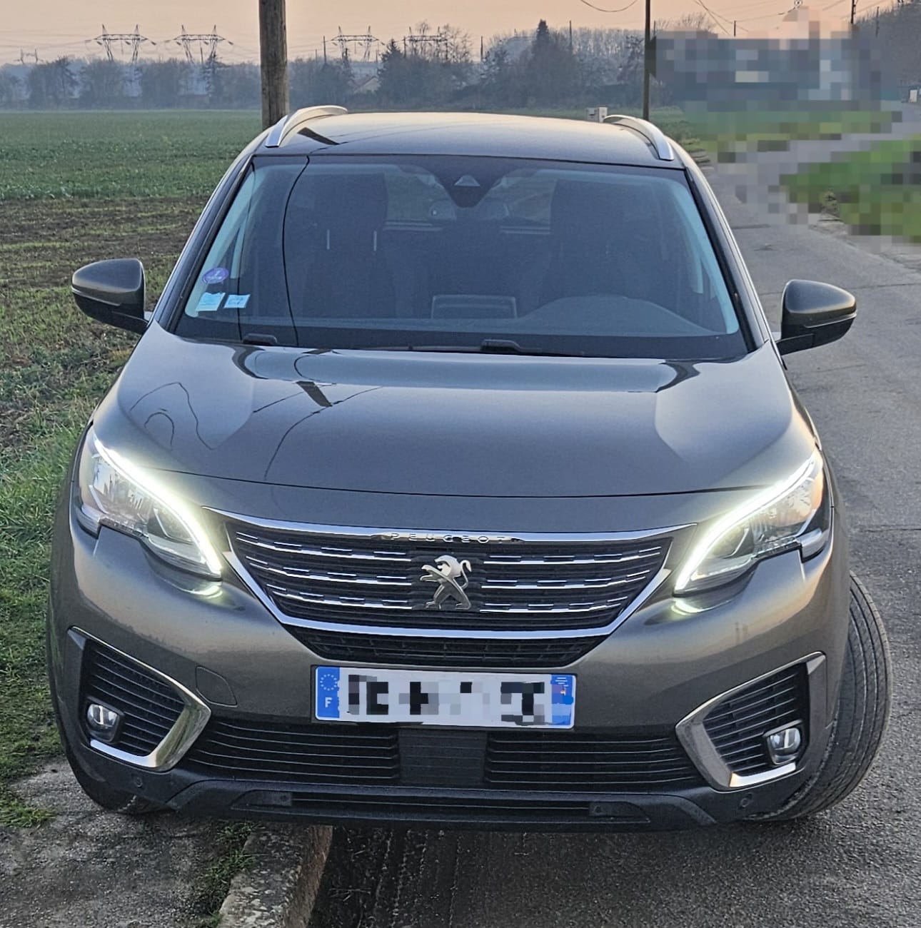 Peugeot 5008 Automatique avec Audio Bluetooth
