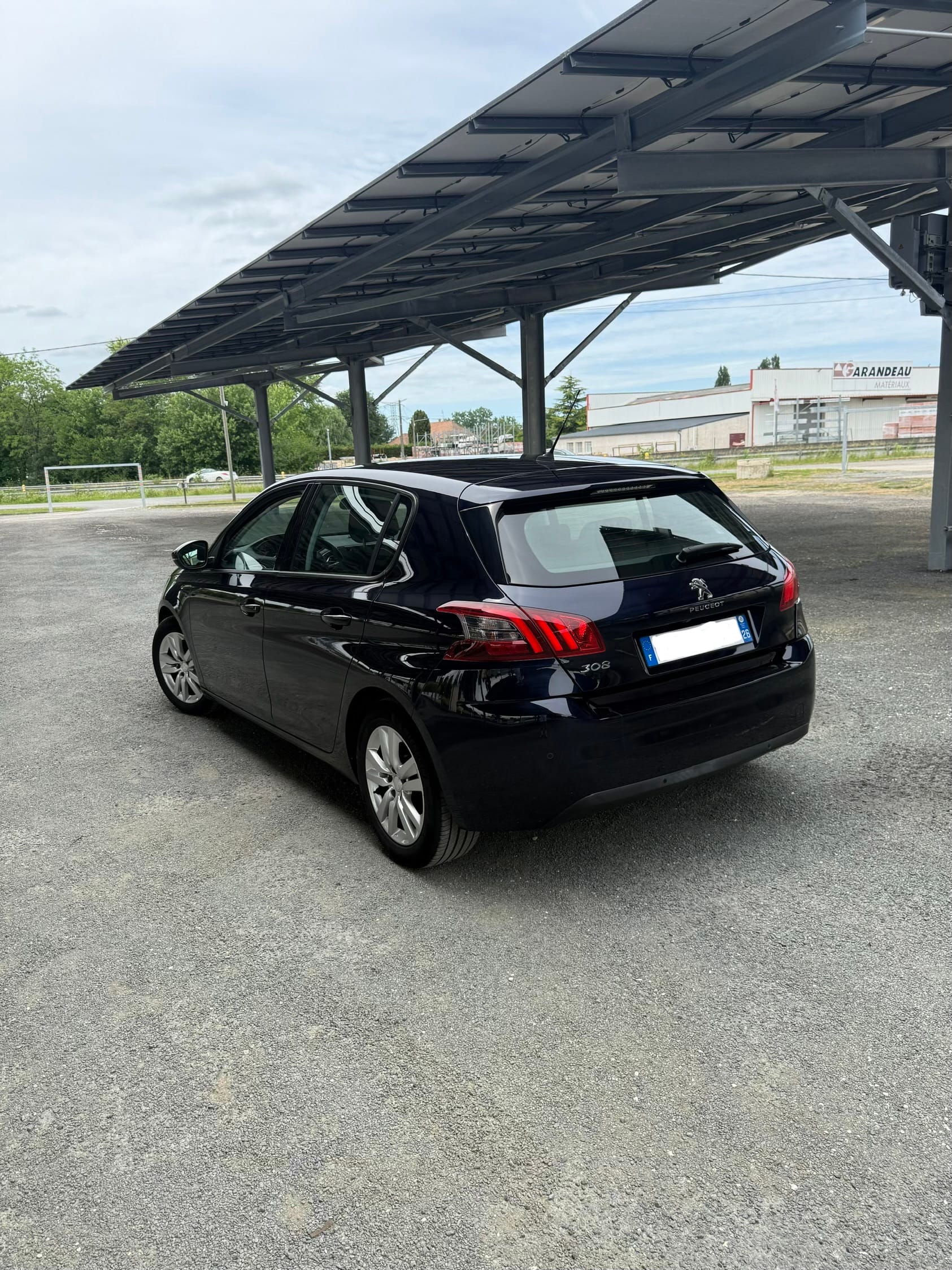 Peugeot 308 110 cv avec Caméra de recul