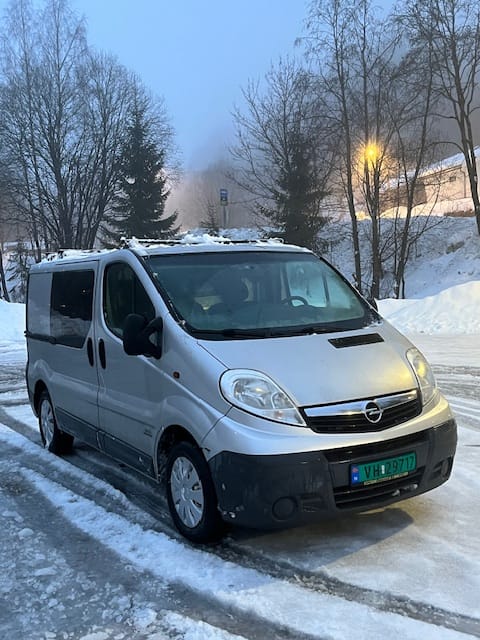 Opel Vivaro 2.0 CDTI mit Klimaanlage