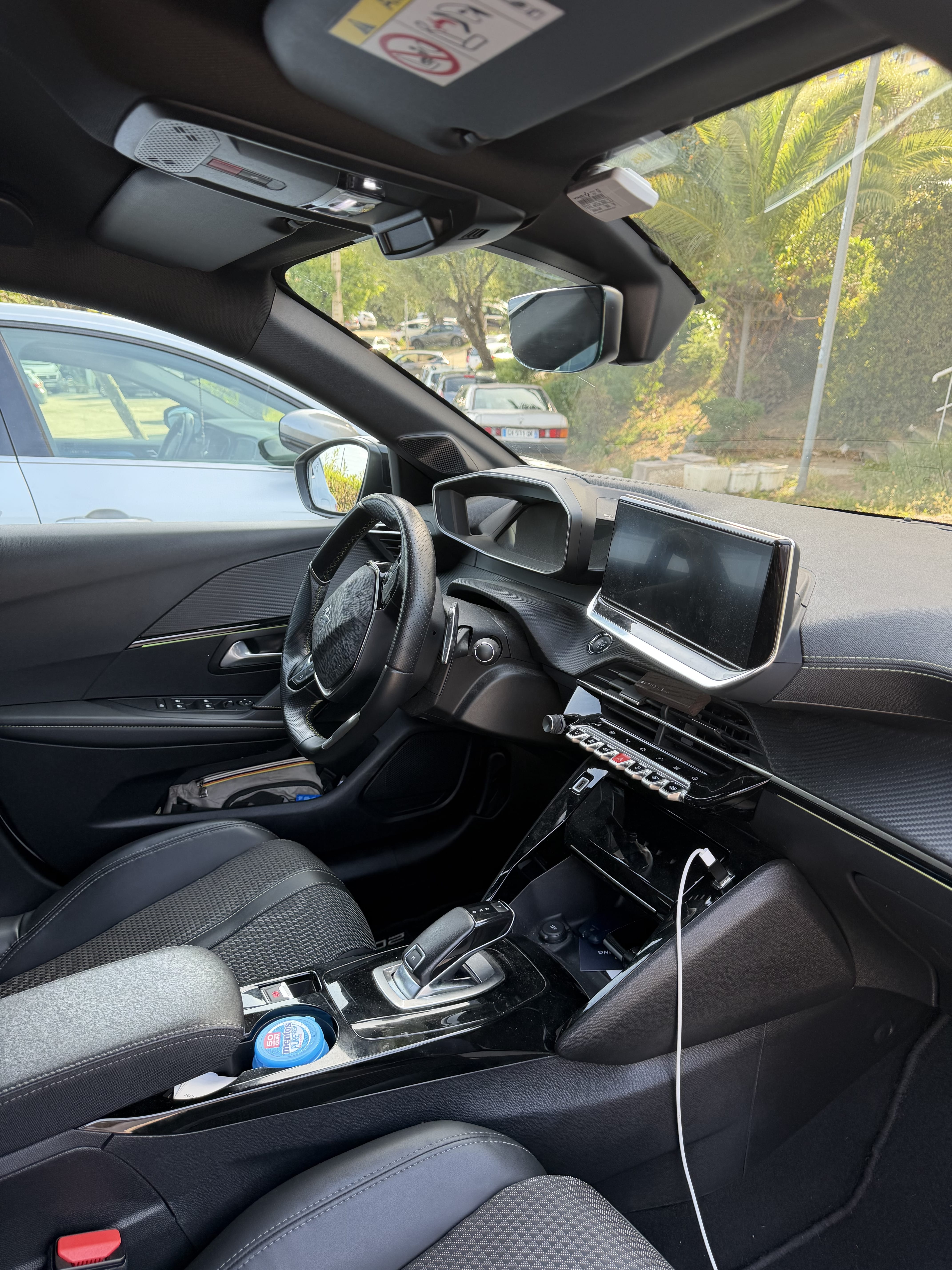 Peugeot 208 GT avec Caméra de recul