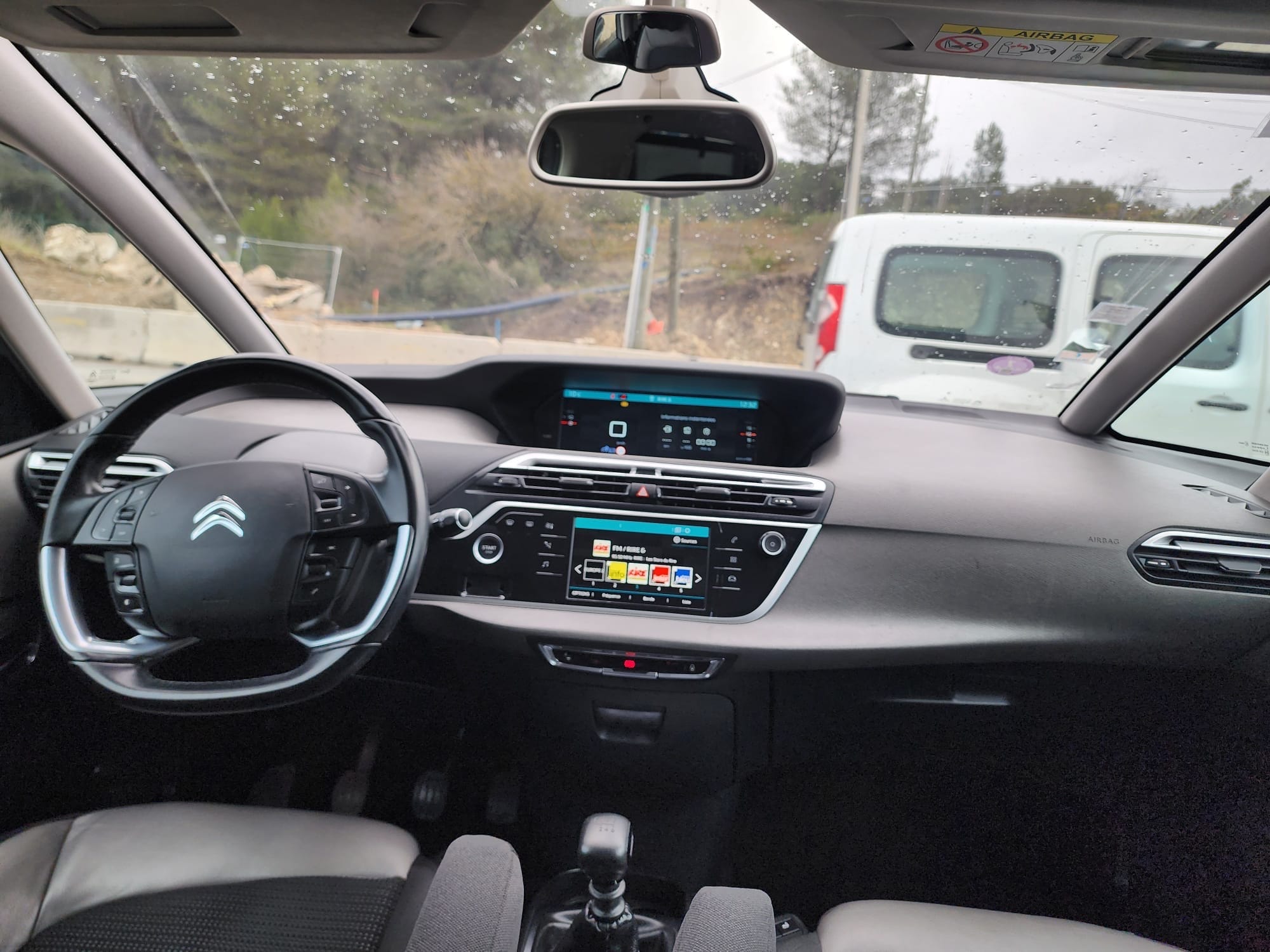 Citroen C4 Picasso avec GPS