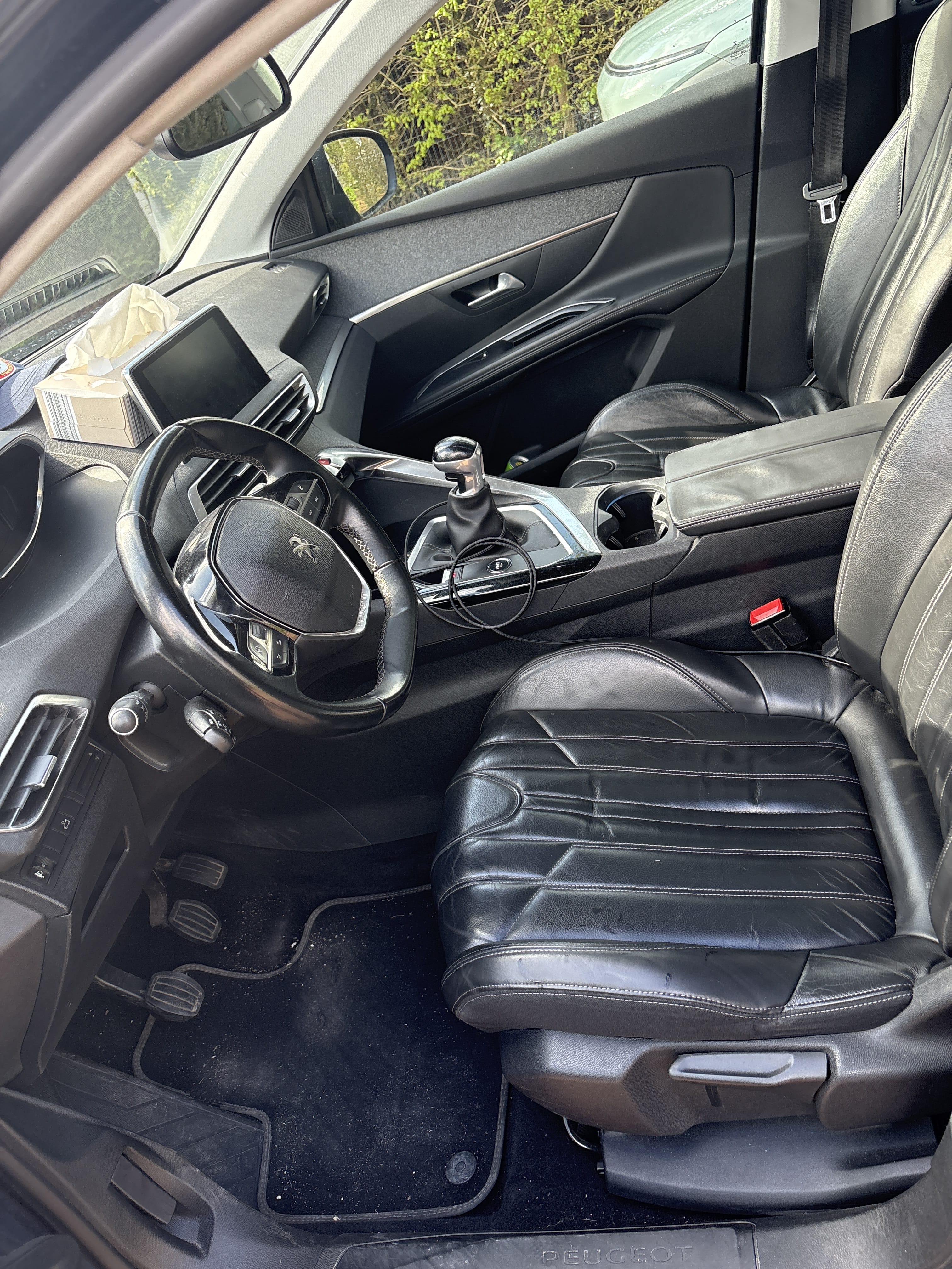 Peugeot e-5008 Allure Premium met Apple CarPlay