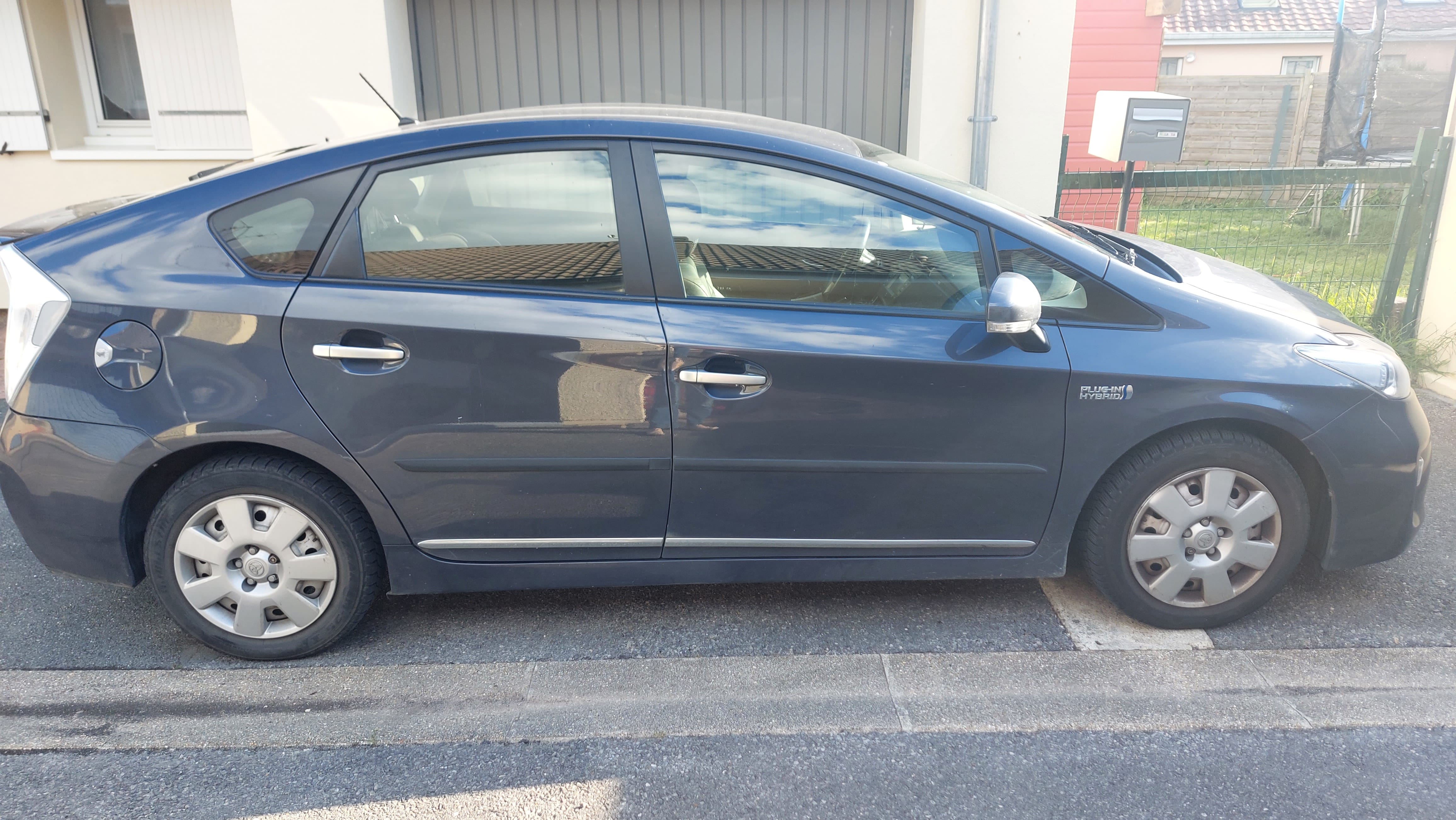 Toyota Prius Hybride avec Climatisation