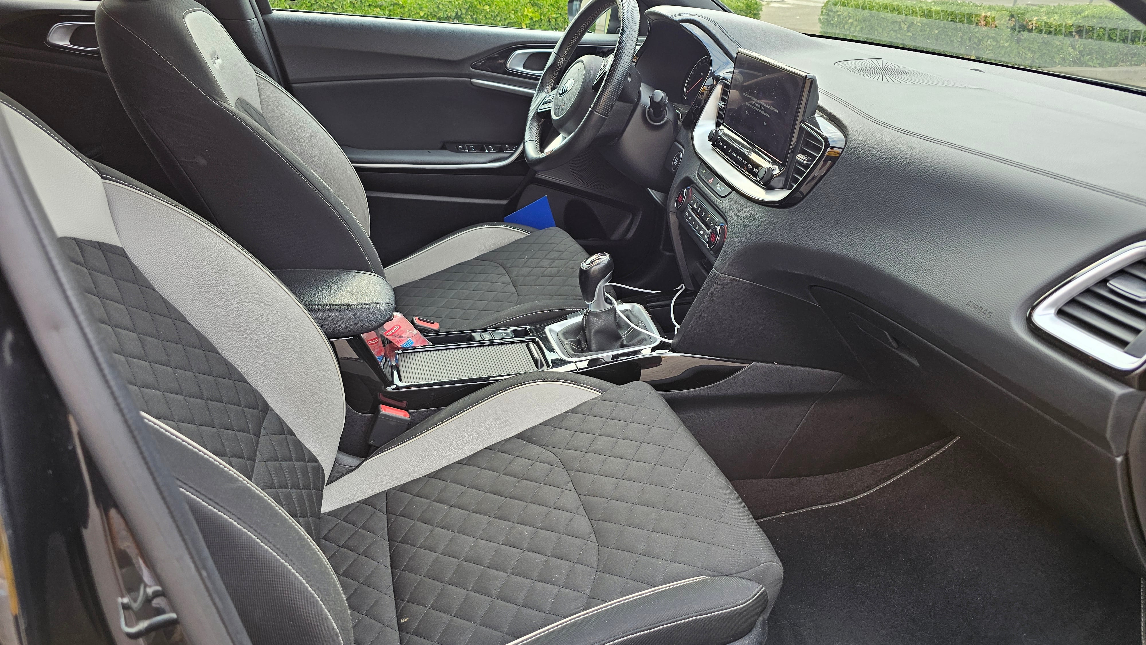 Kia Pro Cee'd avec Régulateur de vitesse