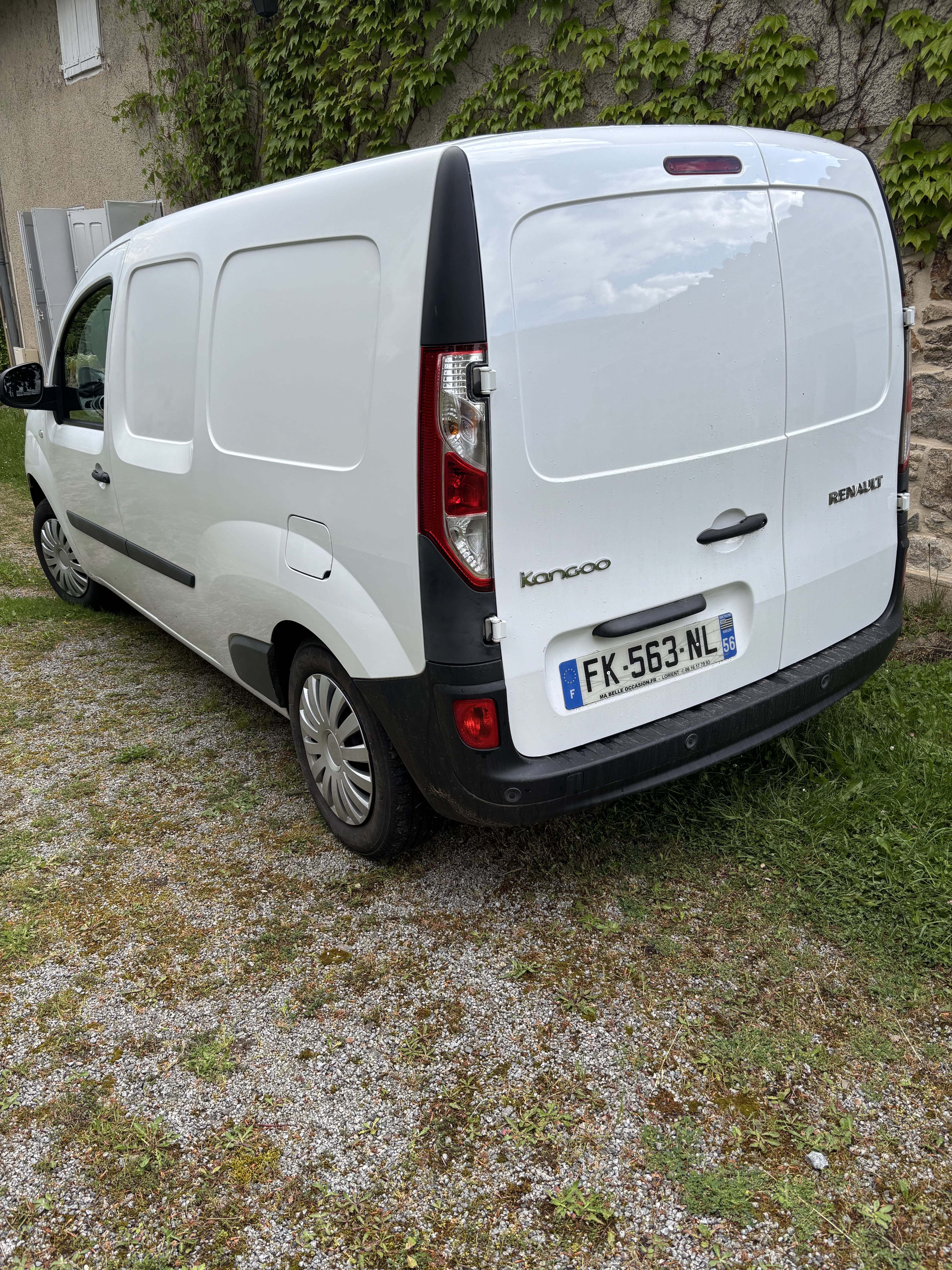 Renault Kangoo Fourgon 1.5 dci avec GPS
