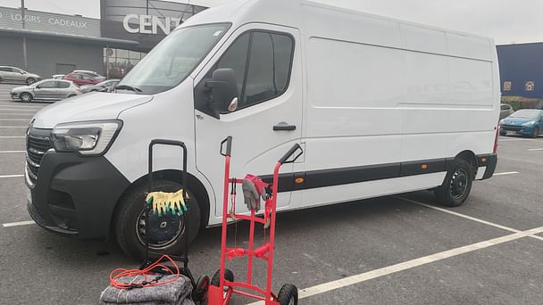 Renault Master 13m3 L3H2 parking gratuit, Diable+Couvertures+Sangles avec GPS