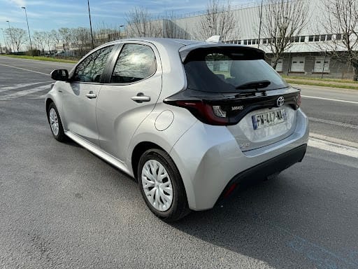 Toyota Yaris Hybride with GPS