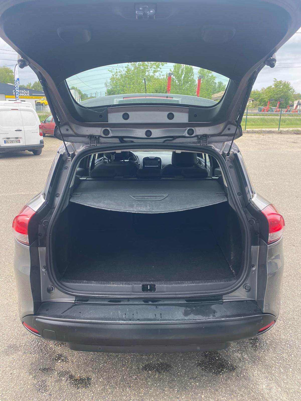 Renault Clio Estate avec Siège bébé