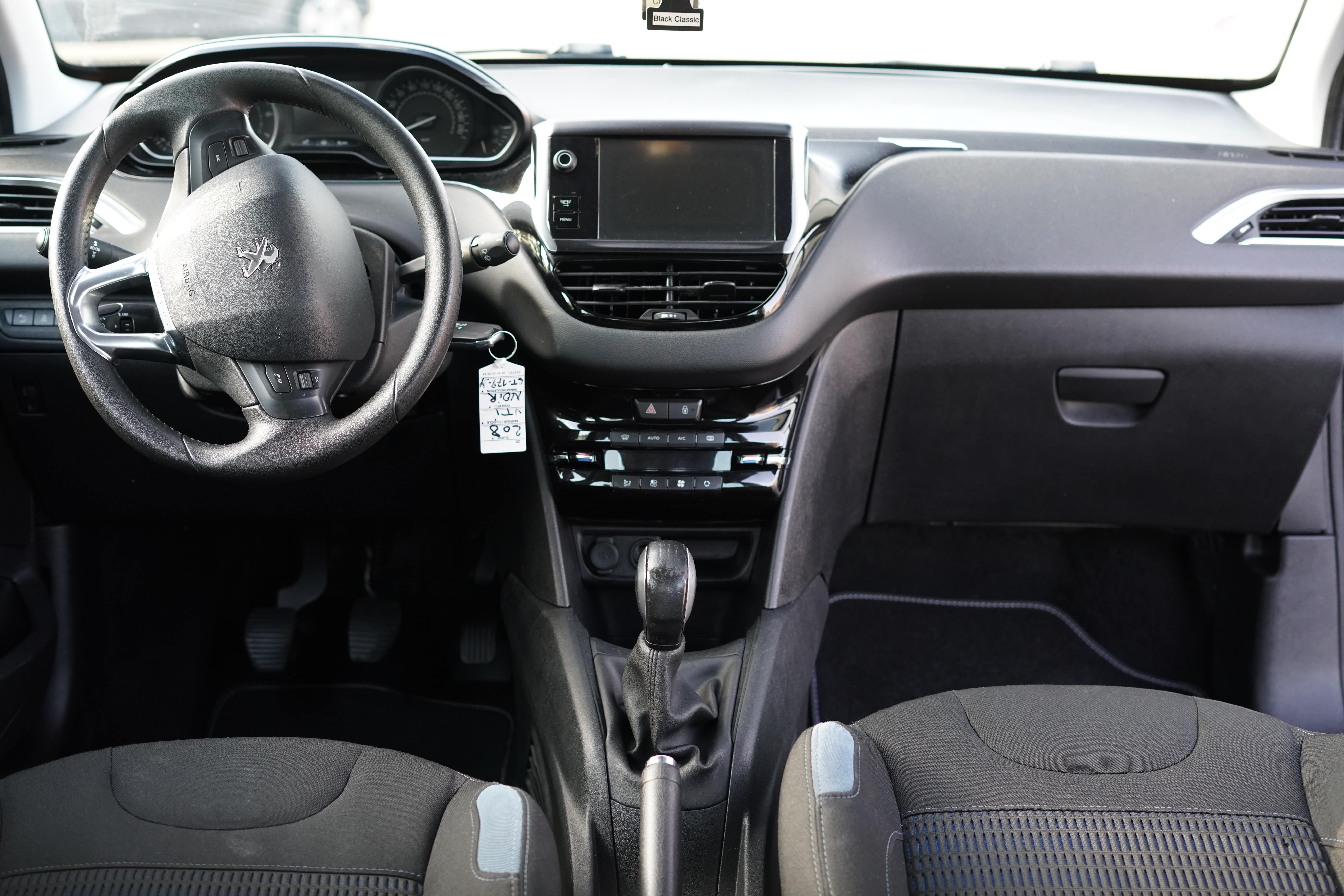 Peugeot 208 avec Android Auto