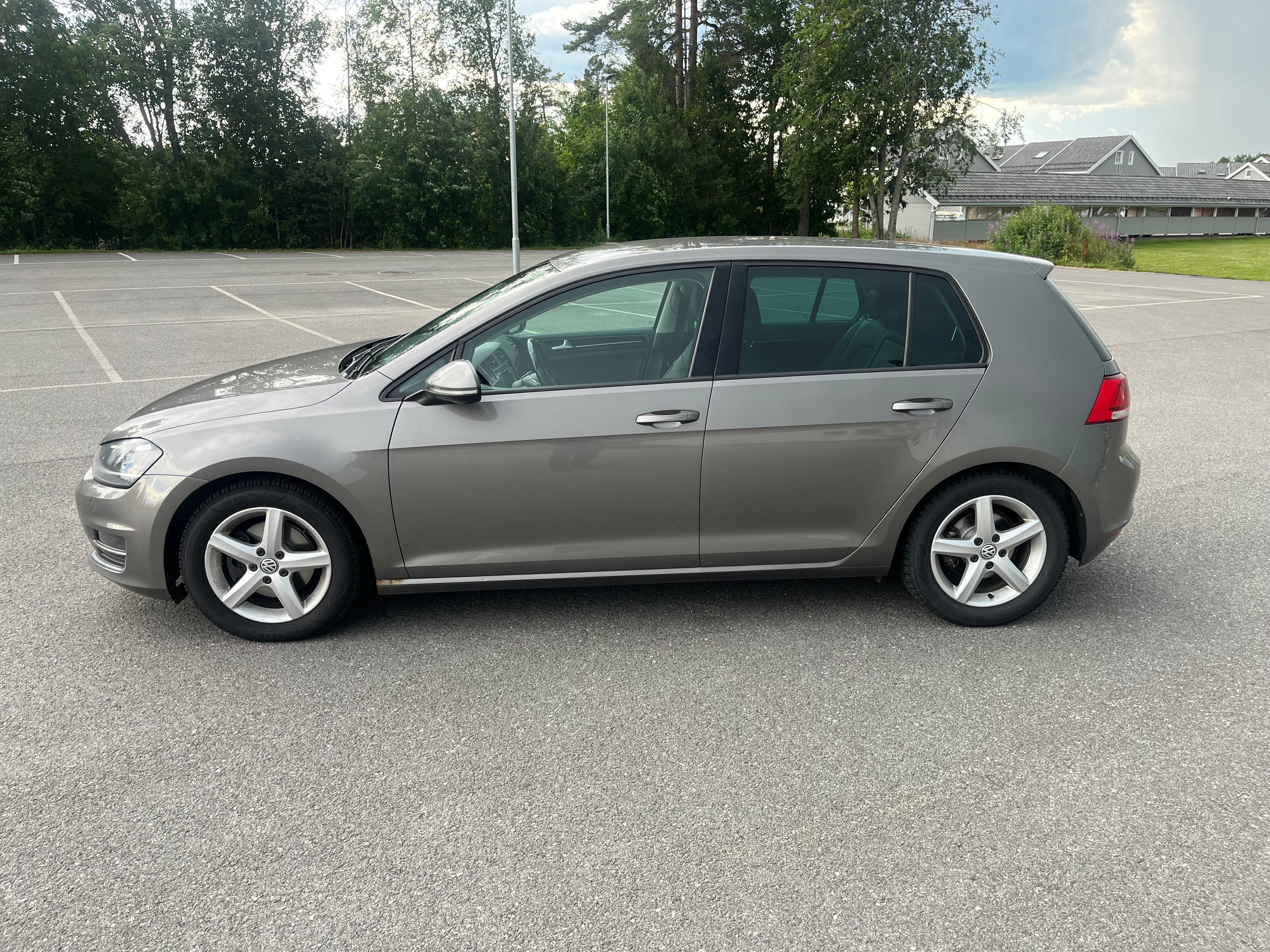 Volkswagen Golf med Aircondition