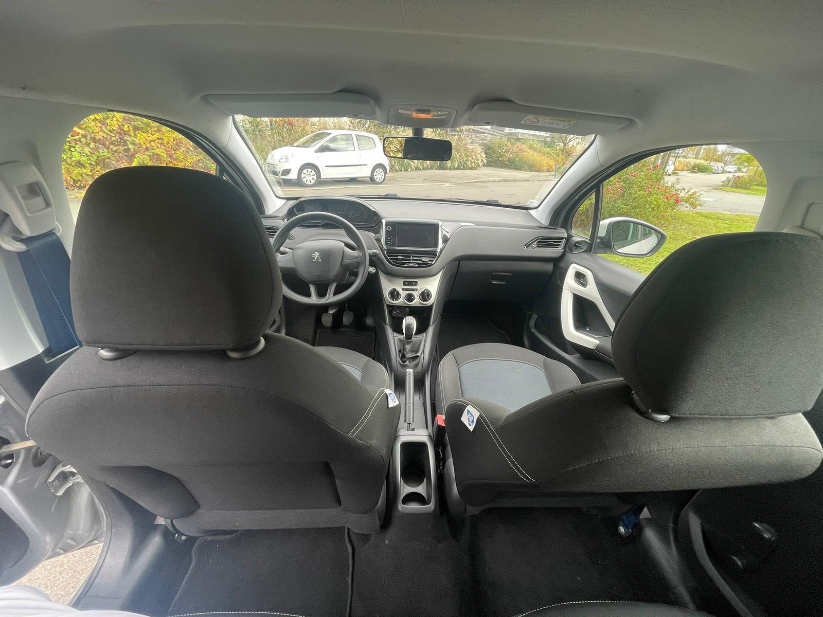 Peugeot 208 avec Régulateur de vitesse