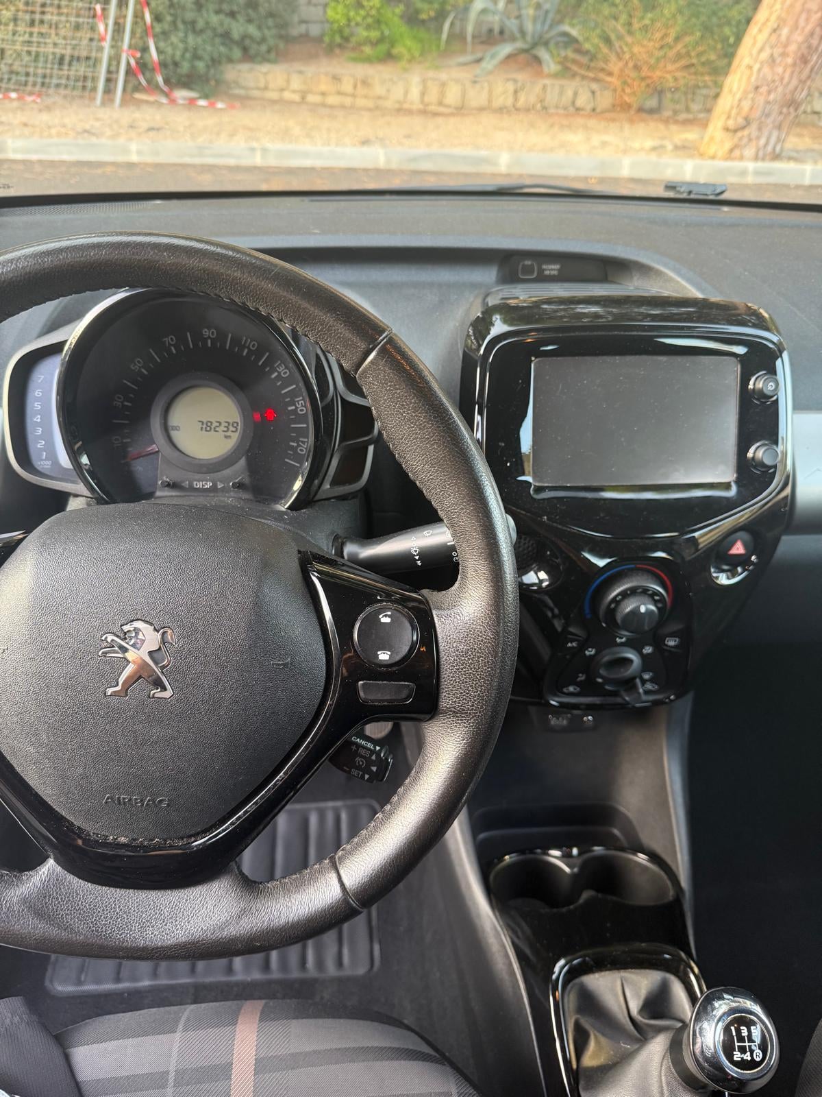 Peugeot 108 Essence mit Tempomat