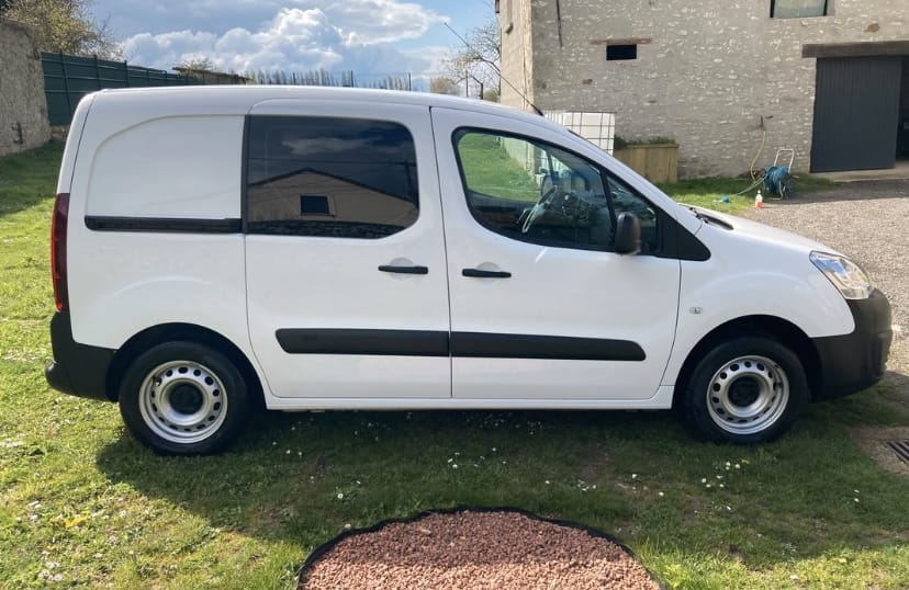 Peugeot Partner Fourgon avec Climatisation