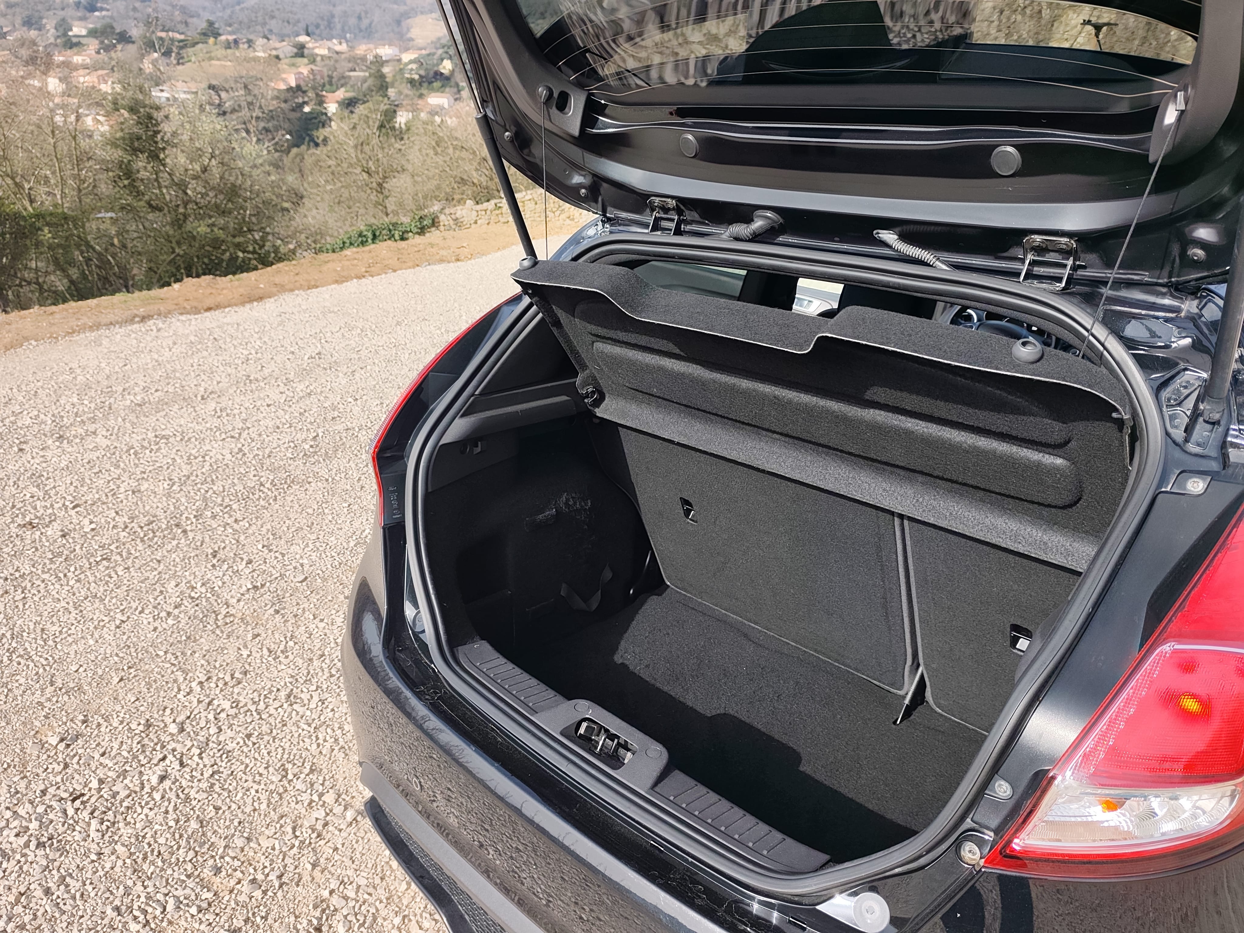 Ford Fiesta ST avec Audio Bluetooth