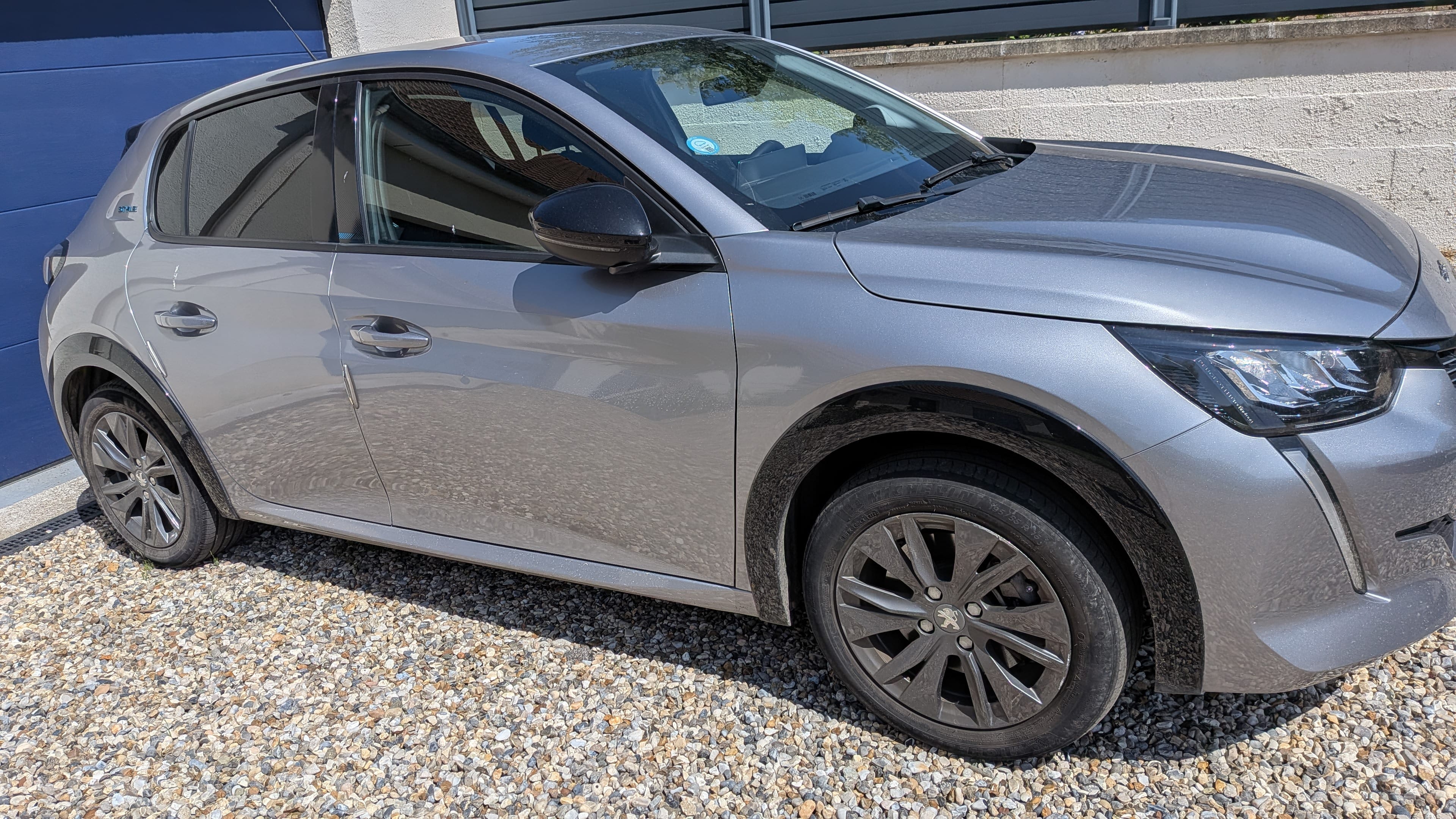 Peugeot 208, 2022, Électrique, automatique