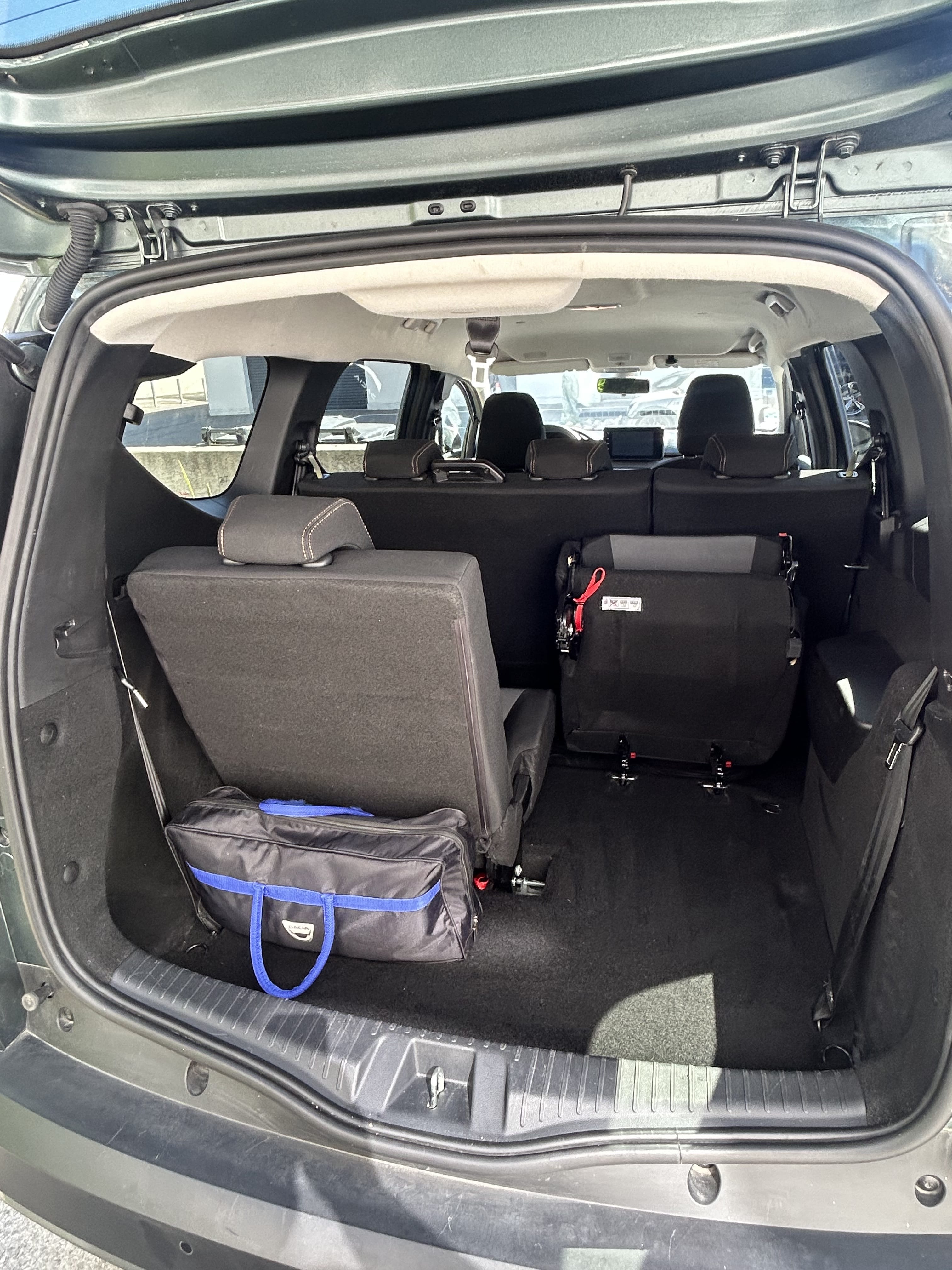 Dacia Jogger 100 Eco-G avec Régulateur de vitesse