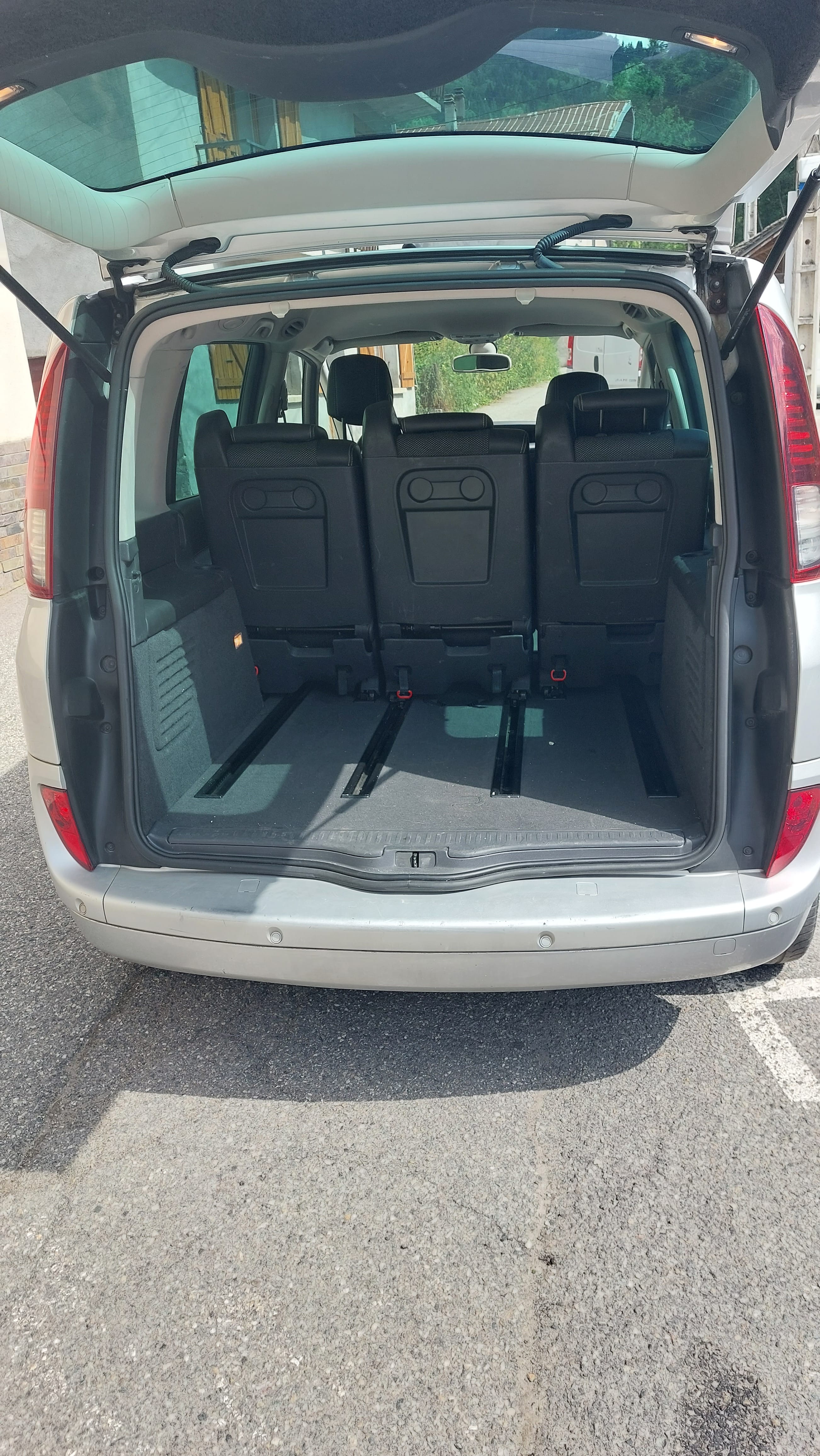 Renault Espace avec Siège bébé