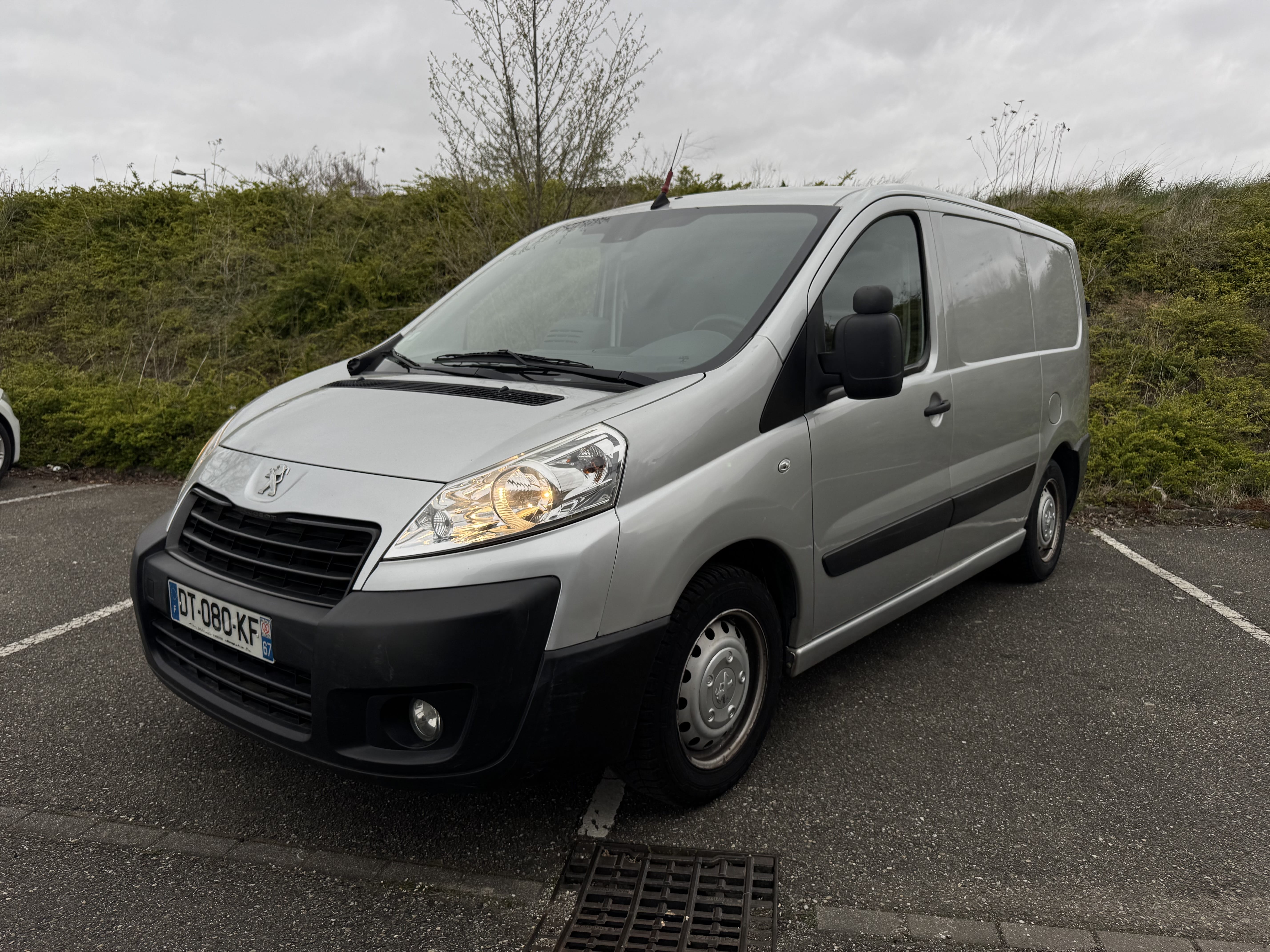 Peugeot Expert 2.0 HDI 130, 2015, Diesel
