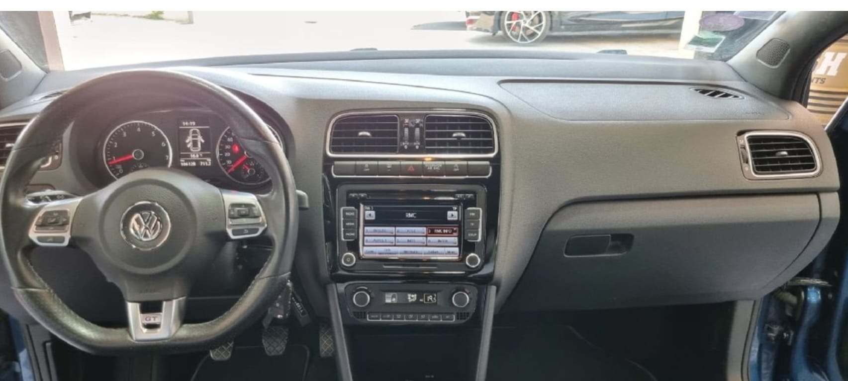 Volkswagen Polo avec Climatisation